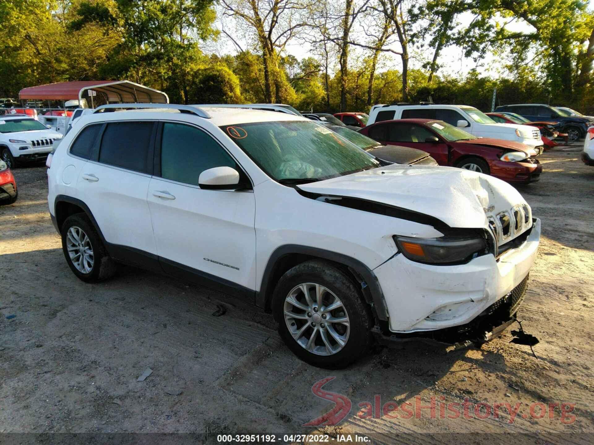 1C4PJLCB1KD357662 2019 JEEP CHEROKEE