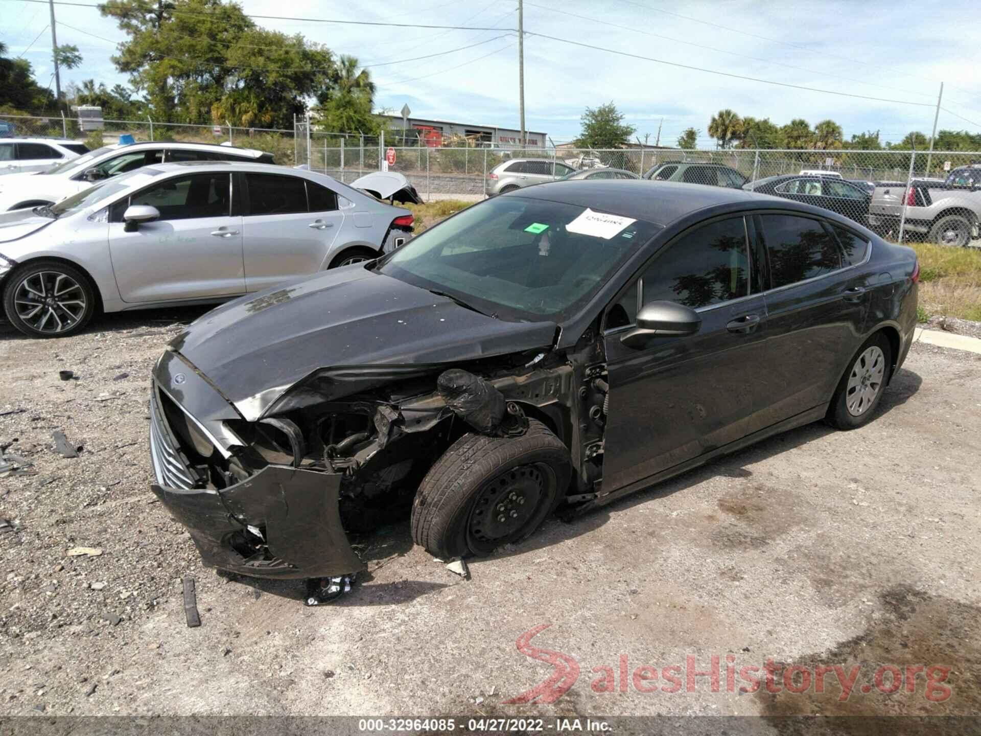 3FA6P0G74KR162585 2019 FORD FUSION