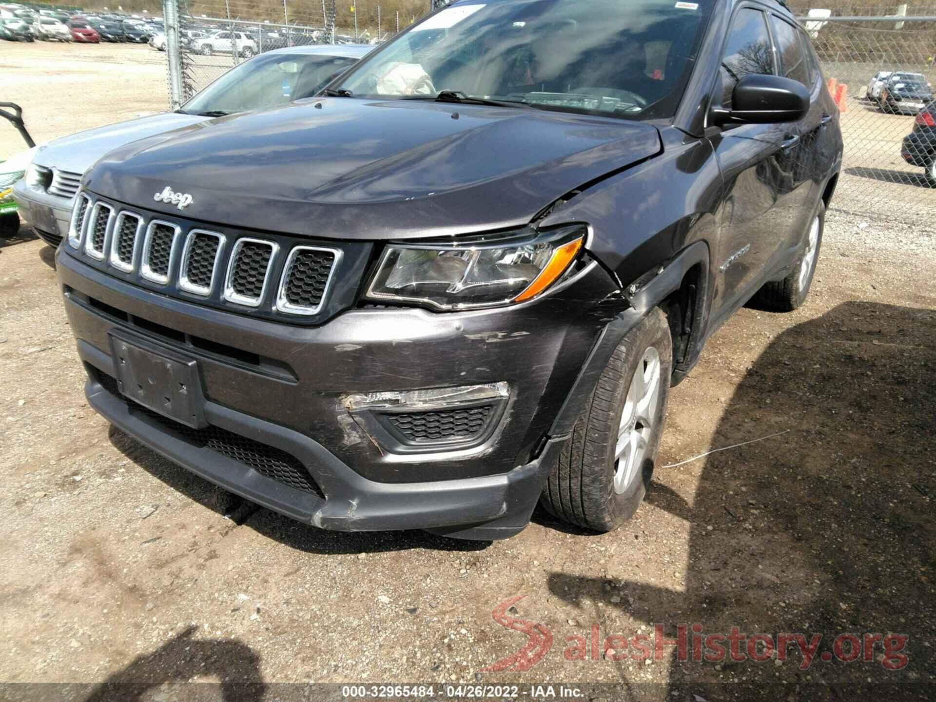 3C4NJDAB4JT307833 2018 JEEP COMPASS