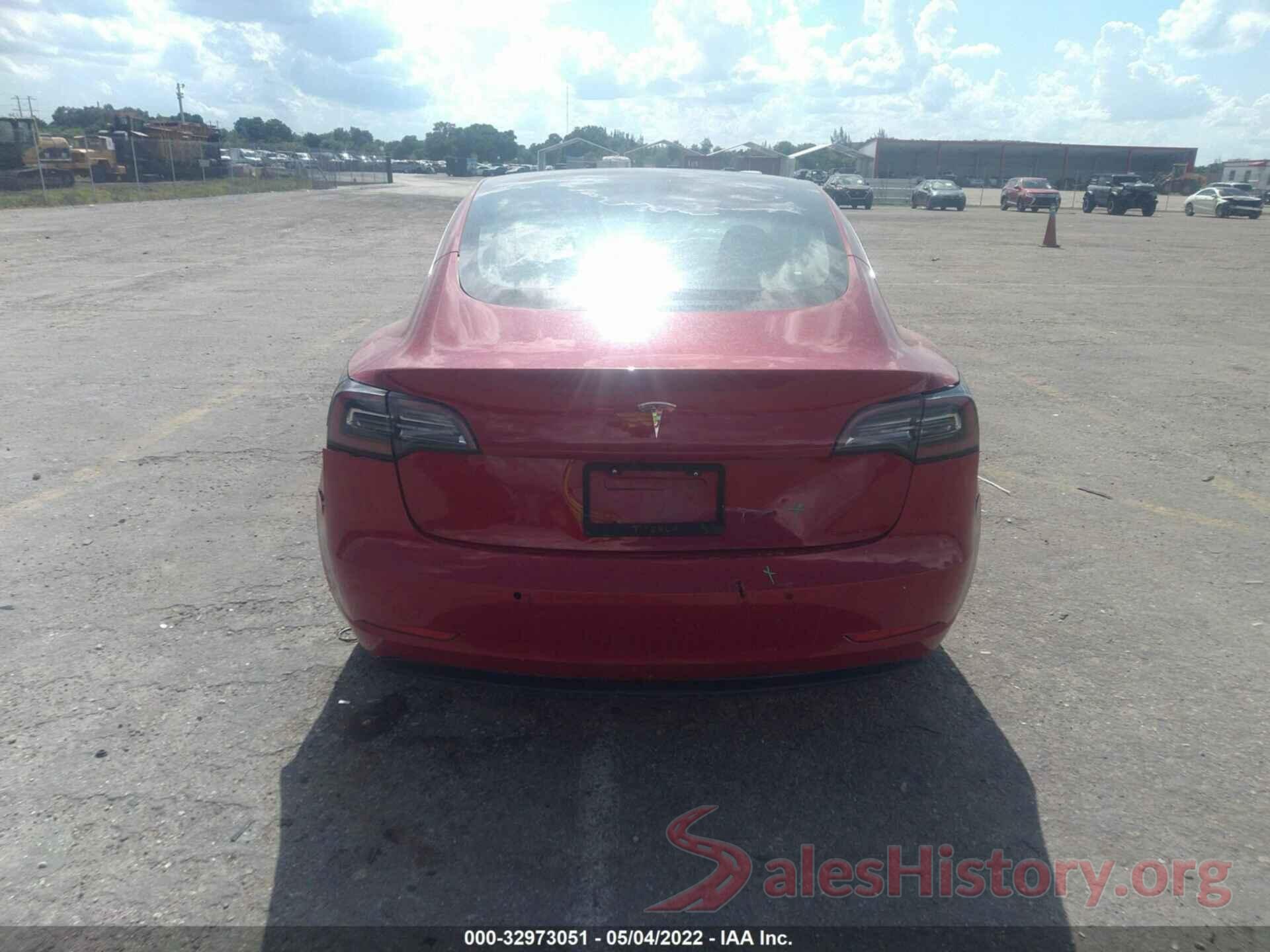 5YJ3E1EA8JF043574 2018 TESLA MODEL 3