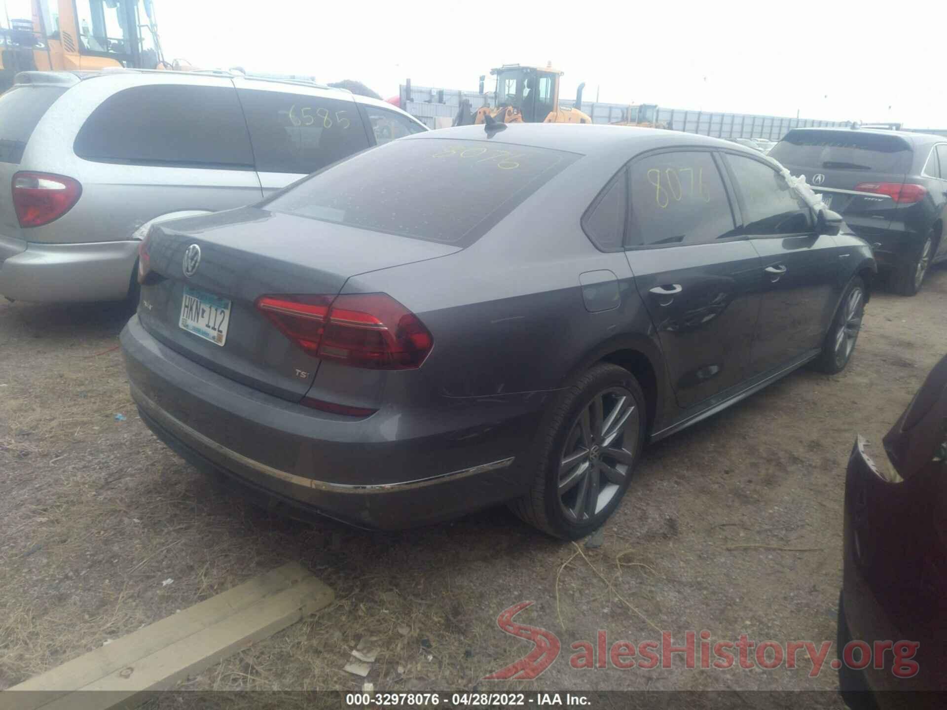 1VWAA7A36JC035996 2018 VOLKSWAGEN PASSAT