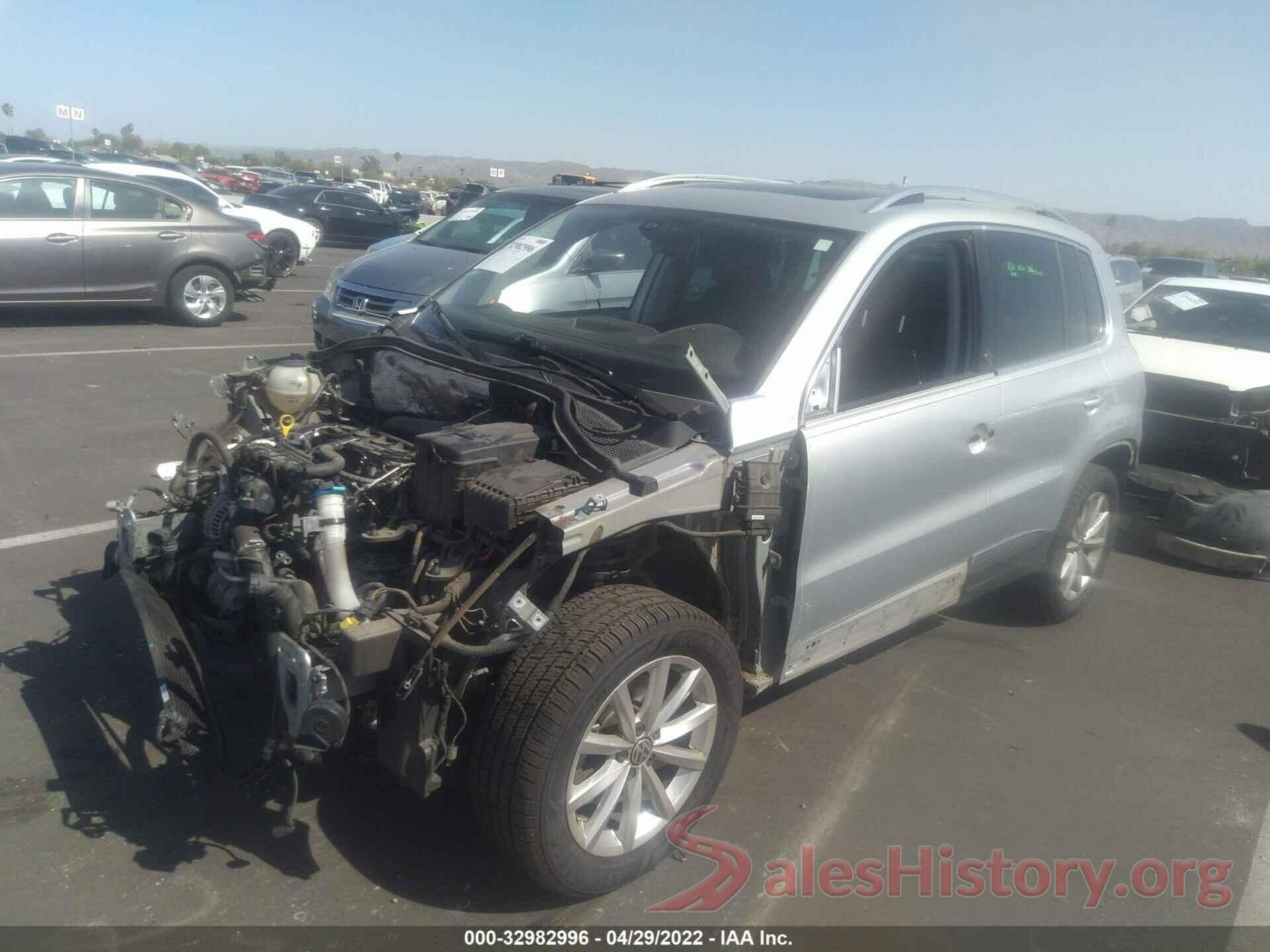 WVGRV7AX7HK017404 2017 VOLKSWAGEN TIGUAN