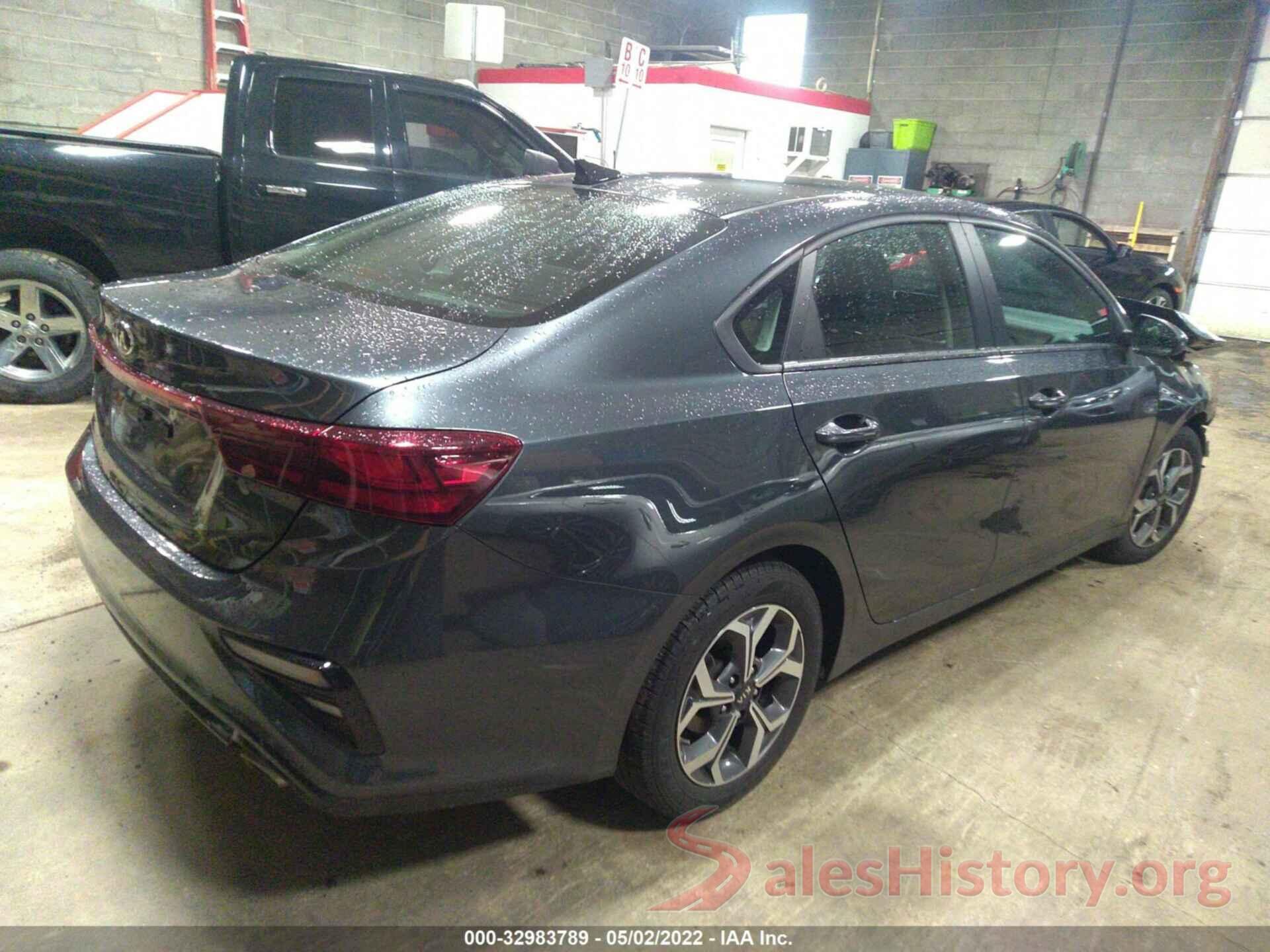 3KPF24AD2KE117246 2019 KIA FORTE