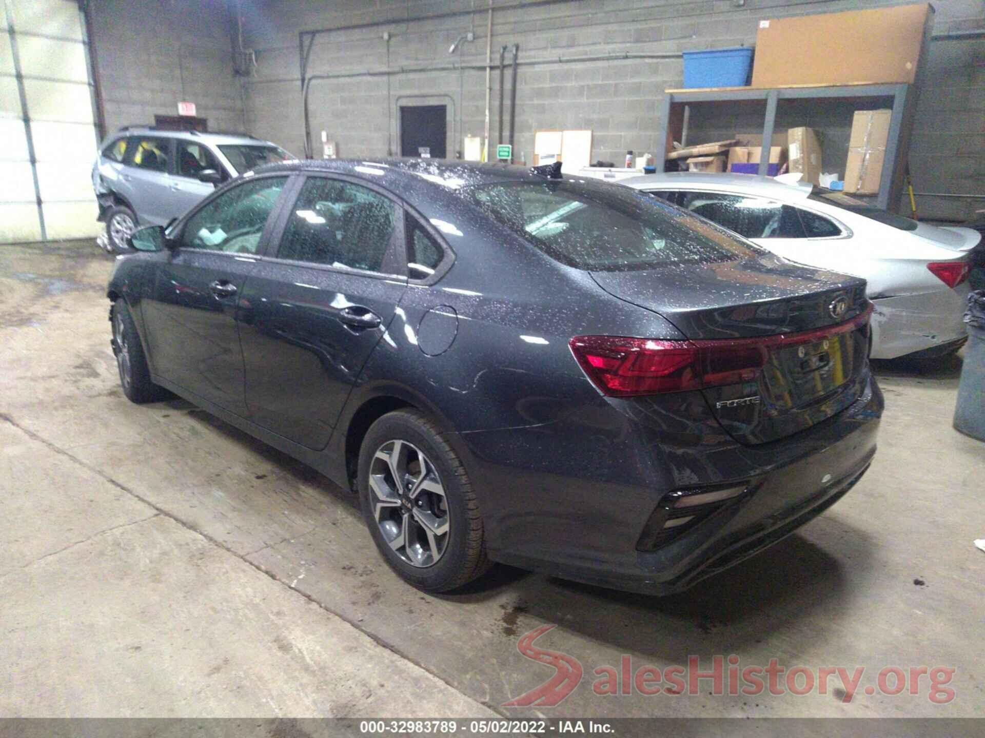 3KPF24AD2KE117246 2019 KIA FORTE