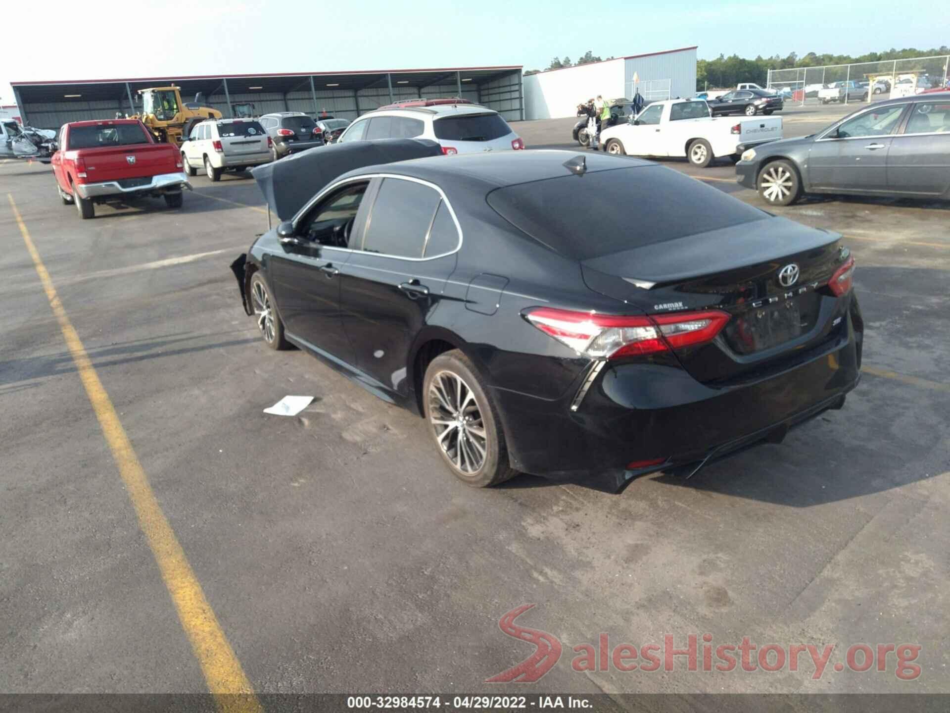 4T1B11HKXKU179527 2019 TOYOTA CAMRY