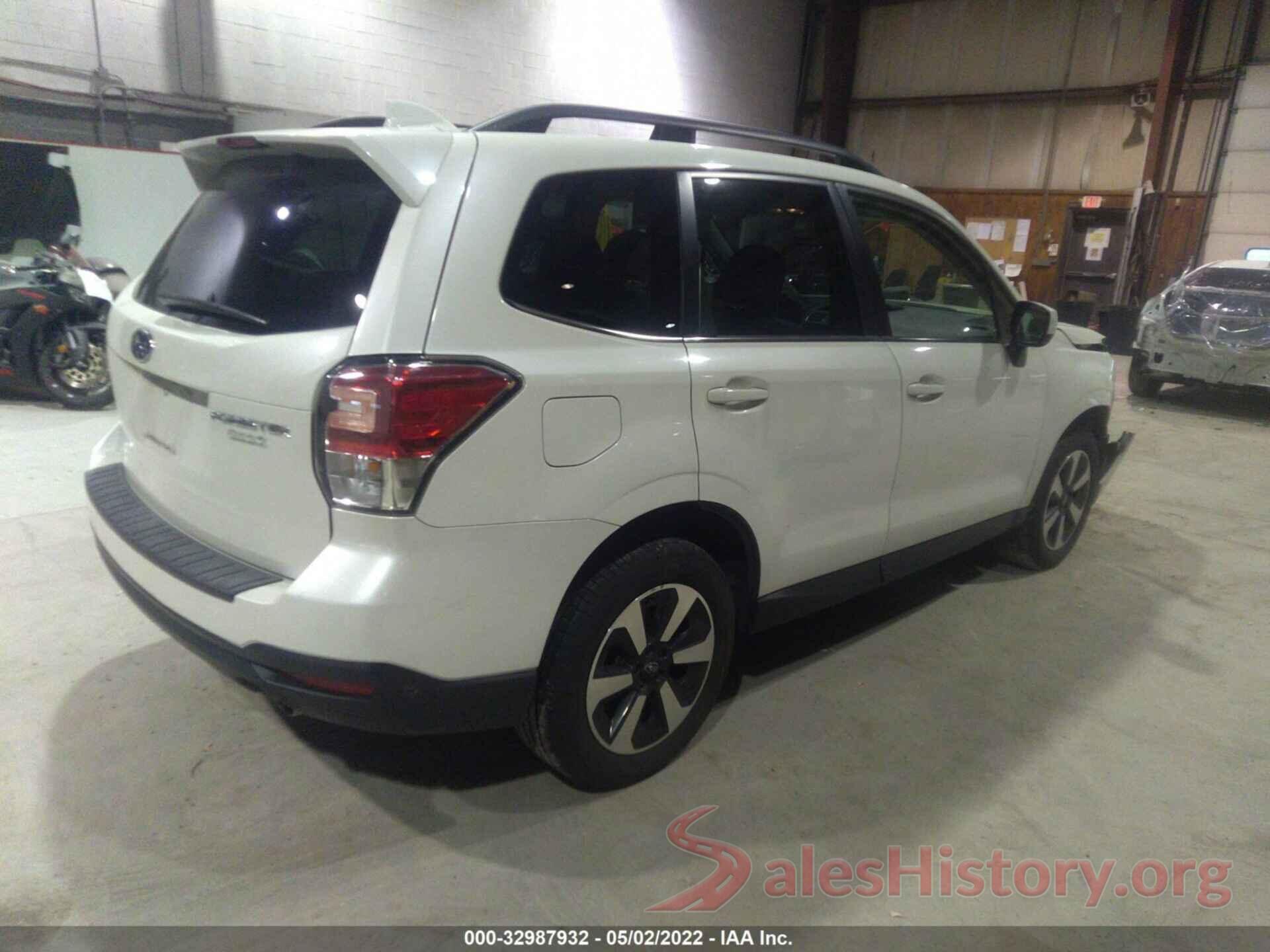 JF2SJAJC0JH521048 2018 SUBARU FORESTER