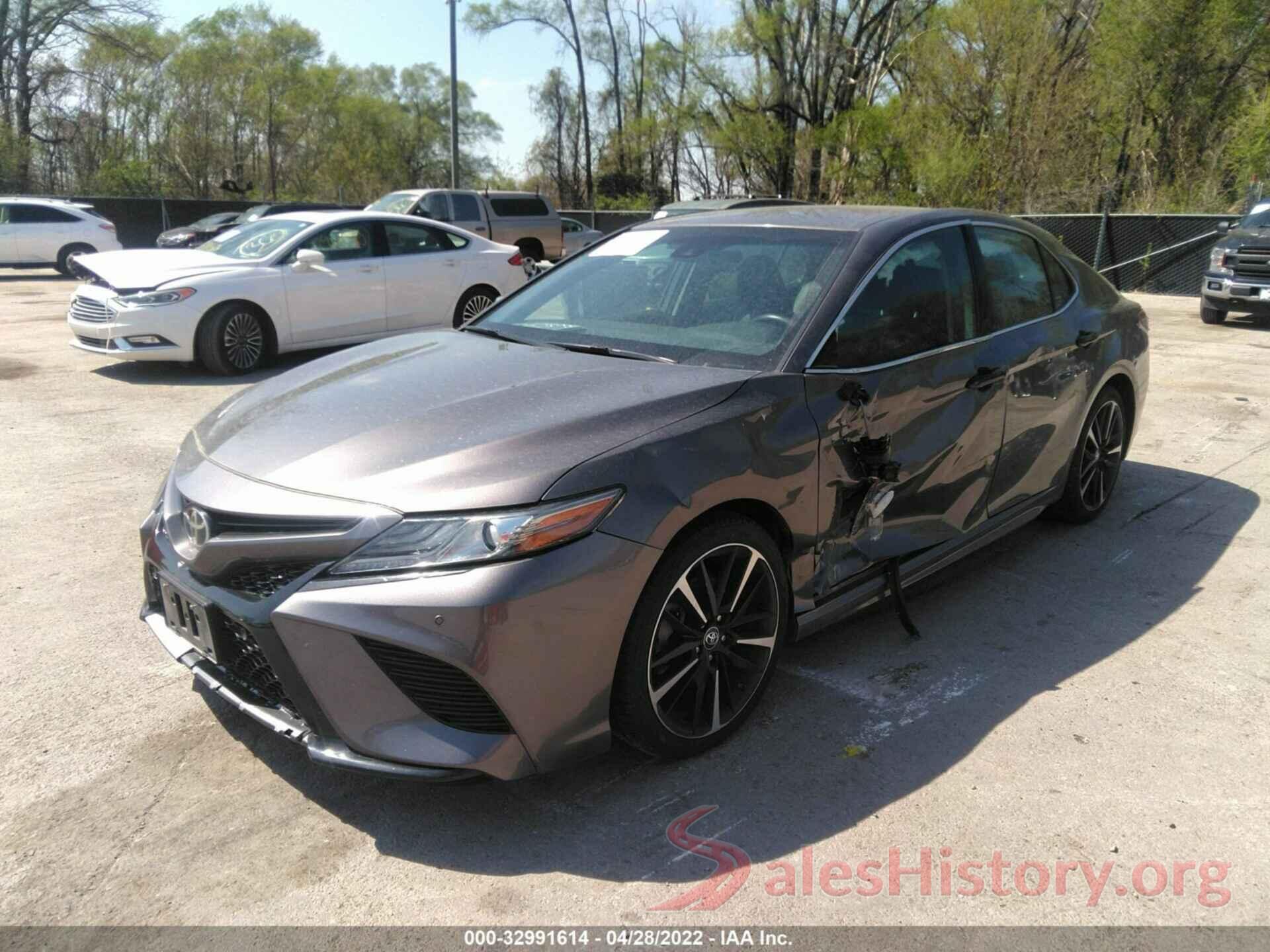 4T1B61HKXJU132417 2018 TOYOTA CAMRY