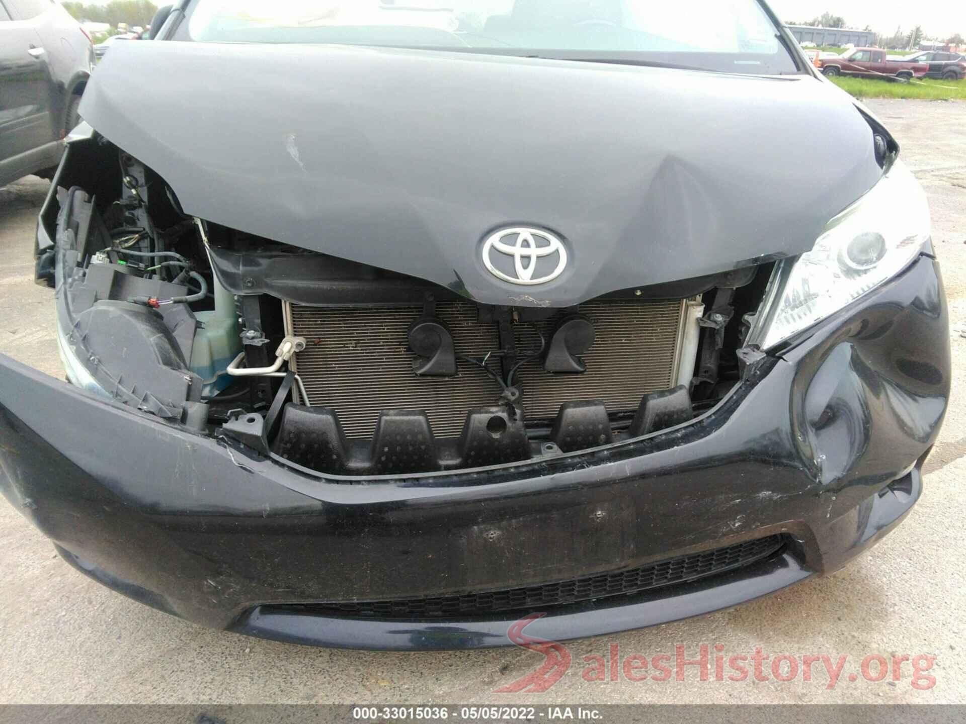 5TDYK3DC8FS685955 2015 TOYOTA SIENNA