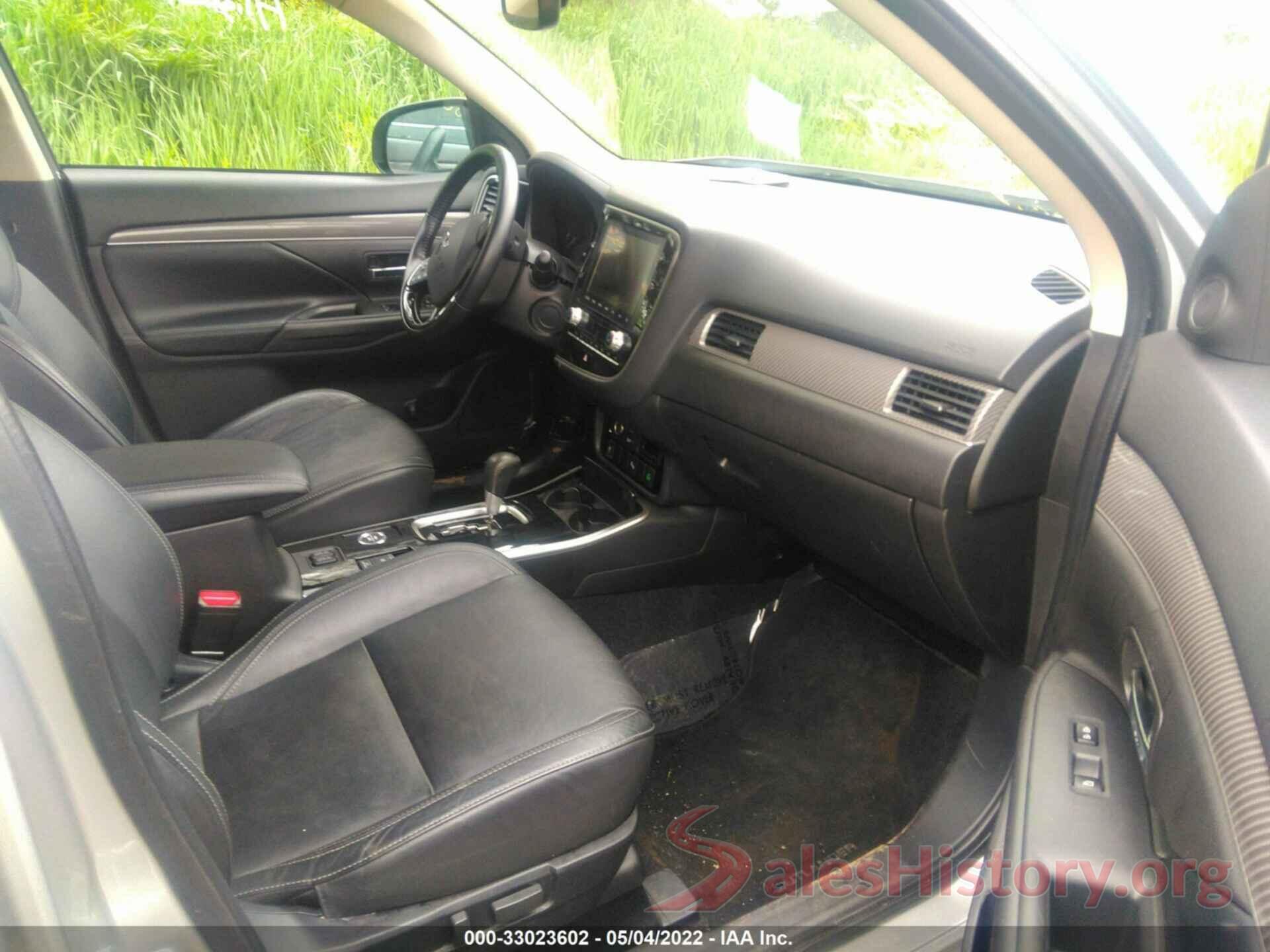 JA4AZ3A36LZ018419 2020 MITSUBISHI OUTLANDER