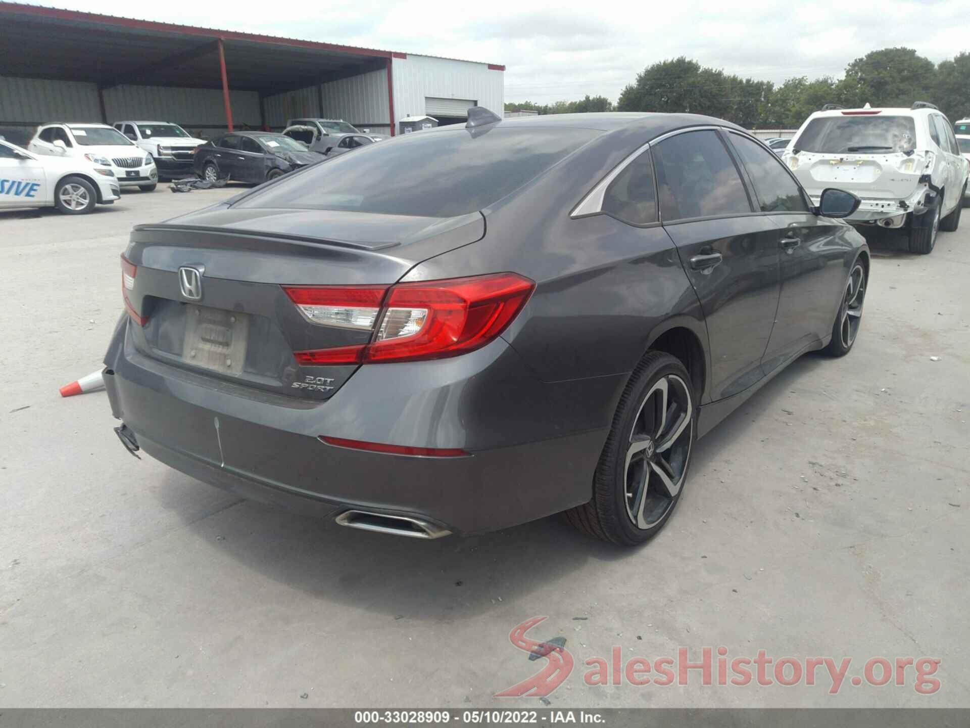 1HGCV2F31JA027829 2018 HONDA ACCORD SEDAN