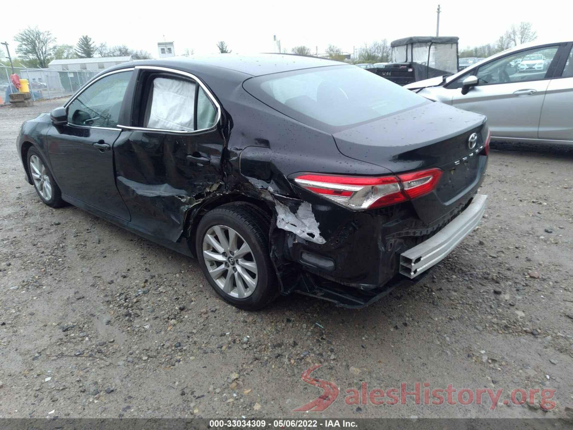 4T1B11HK5JU569014 2018 TOYOTA CAMRY