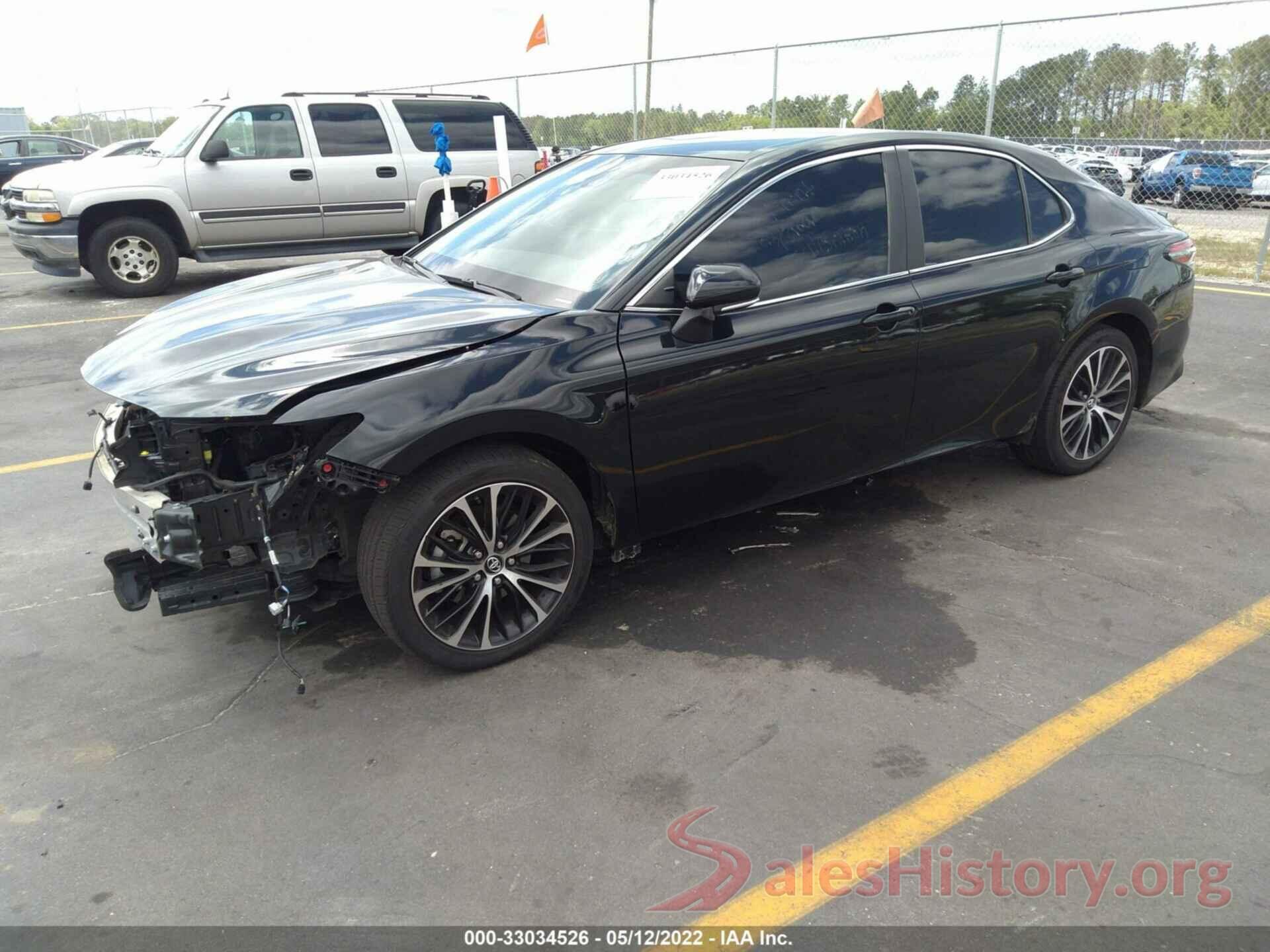 4T1B11HK3JU142852 2018 TOYOTA CAMRY