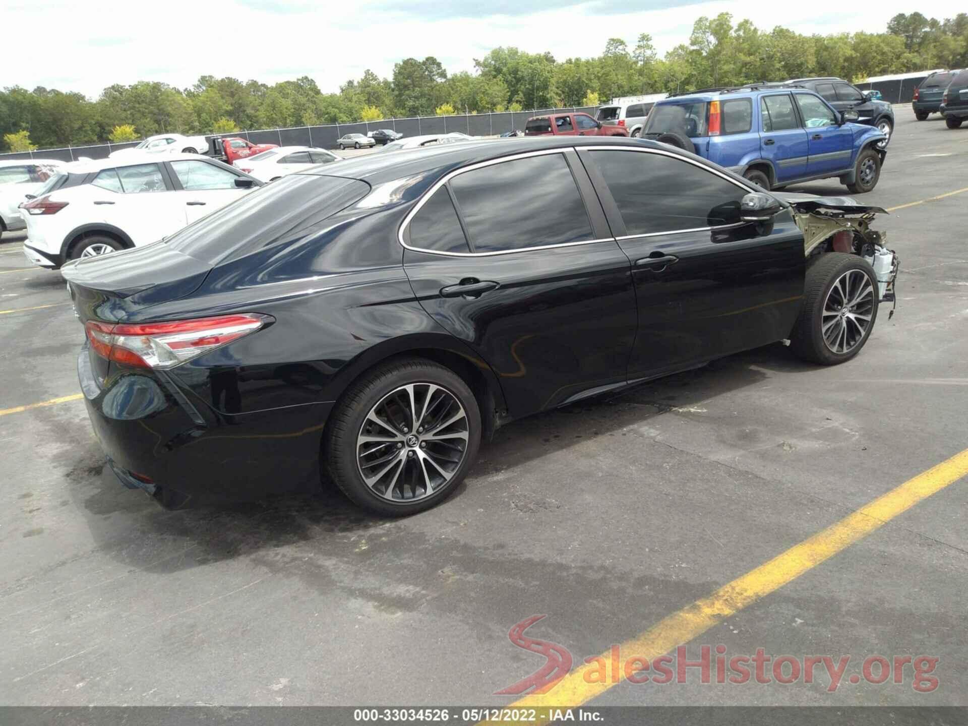 4T1B11HK3JU142852 2018 TOYOTA CAMRY