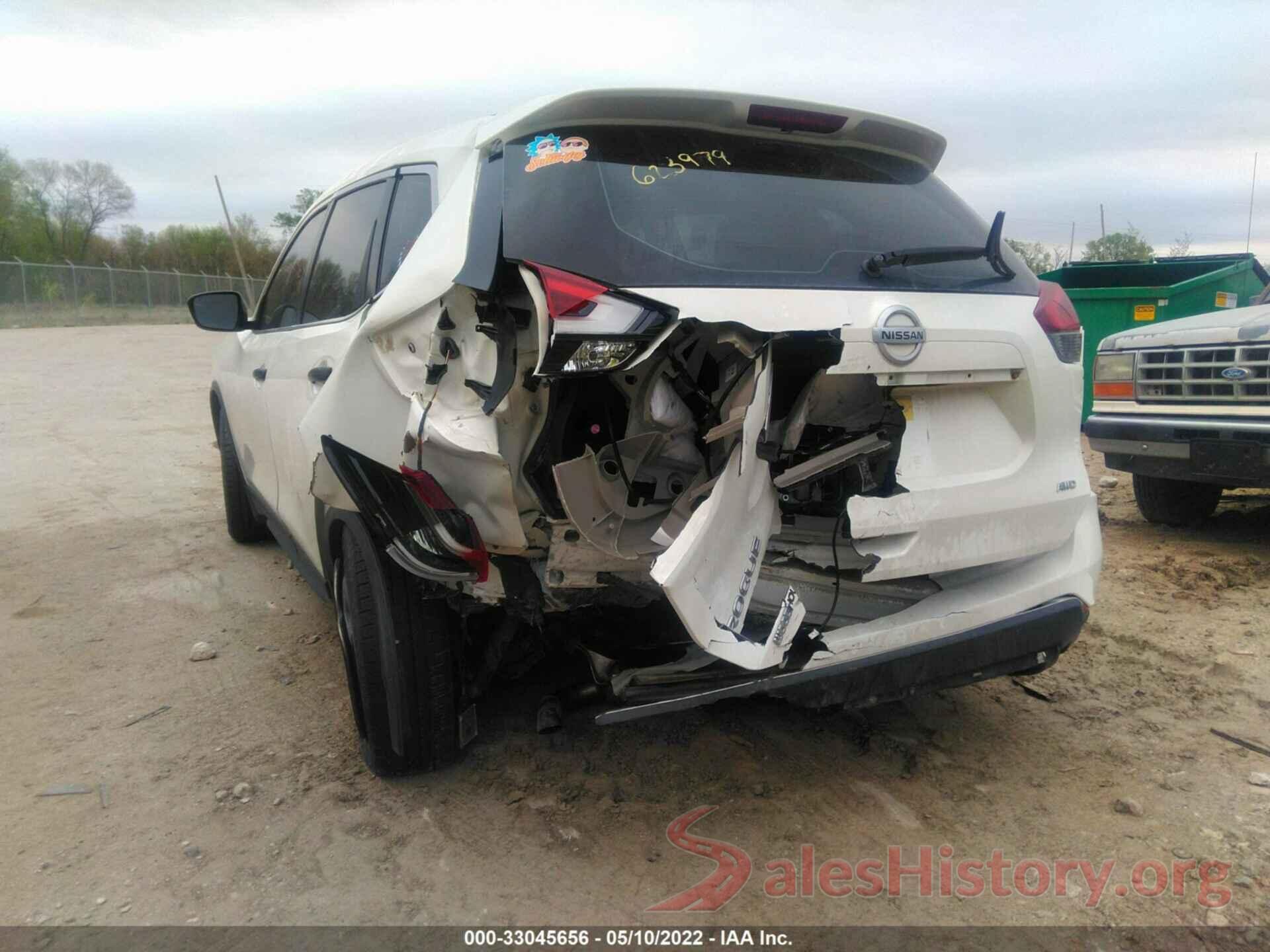 KNMAT2MV3JP573755 2018 NISSAN ROGUE