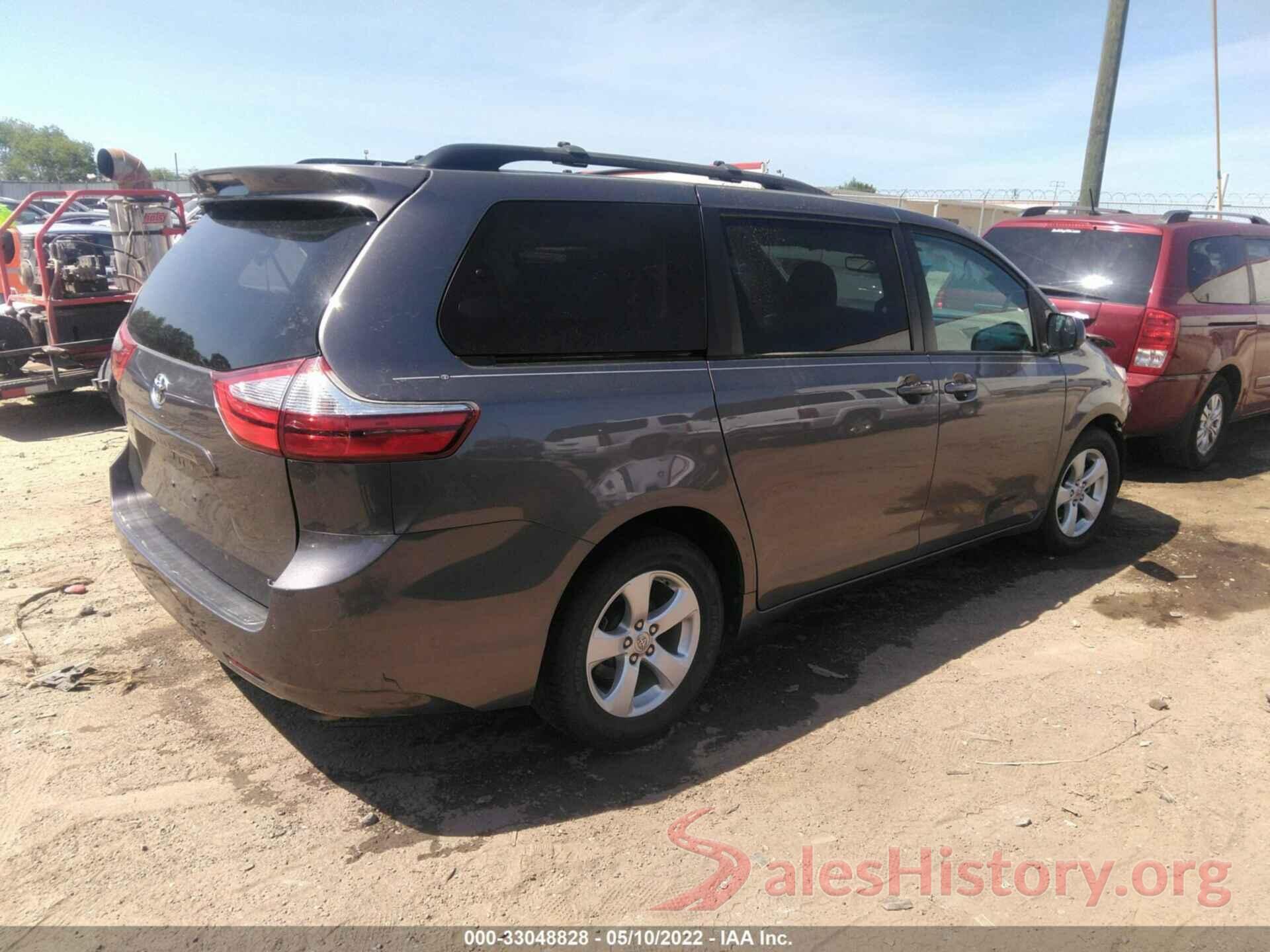 5TDKZ3DC3HS885632 2017 TOYOTA SIENNA