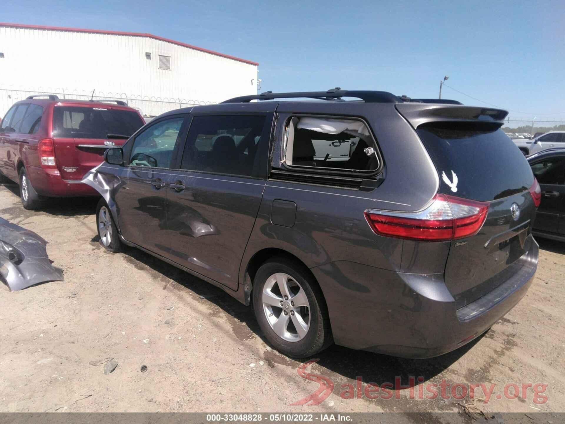 5TDKZ3DC3HS885632 2017 TOYOTA SIENNA