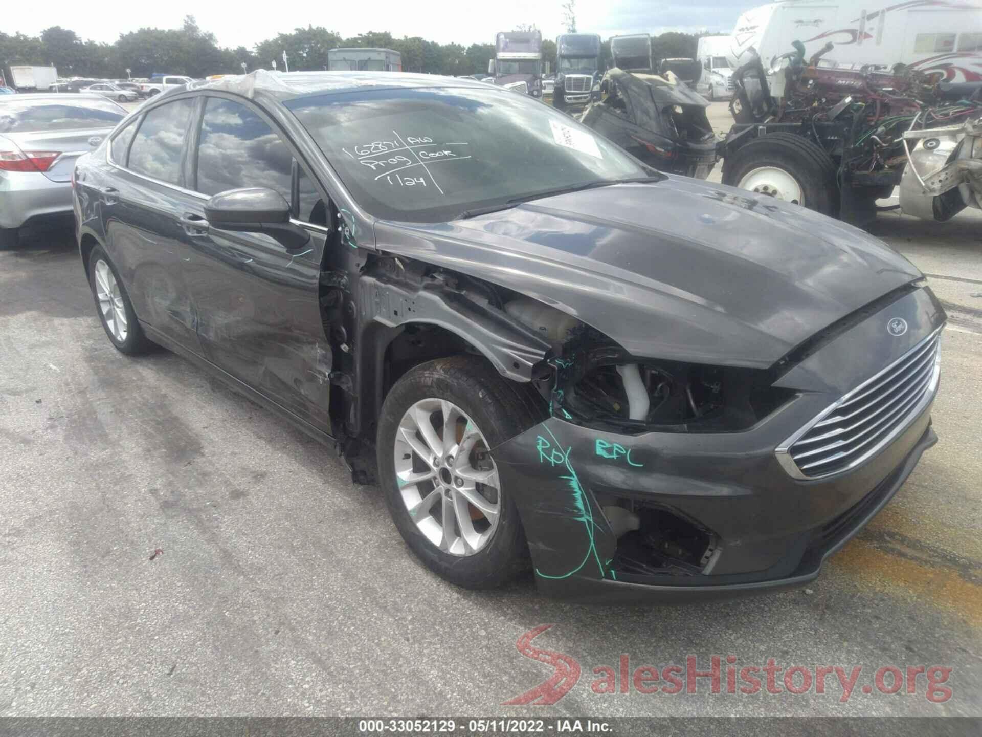 3FA6P0HD6KR107897 2019 FORD FUSION