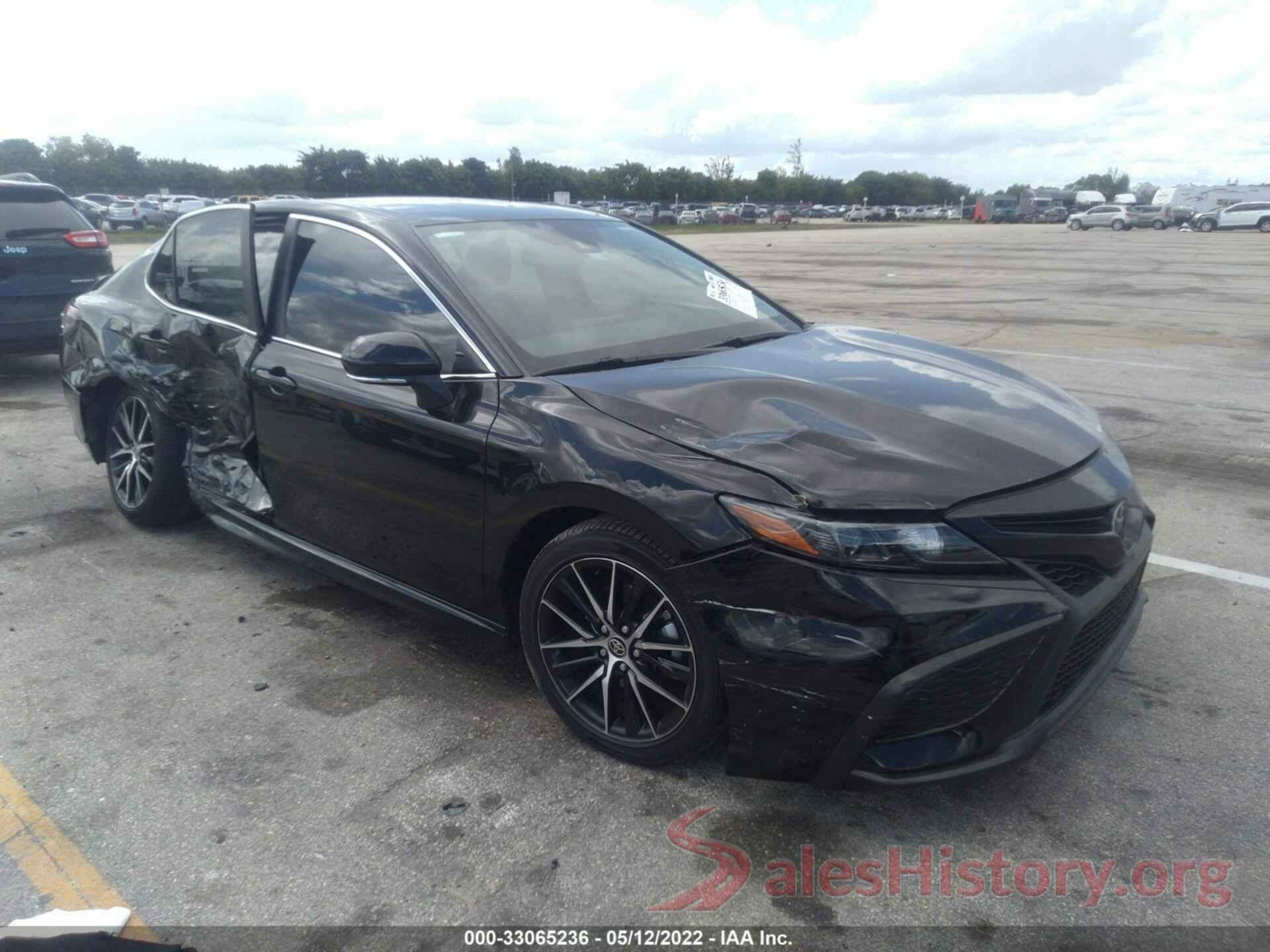 4T1T11AK8MU469637 2021 TOYOTA CAMRY