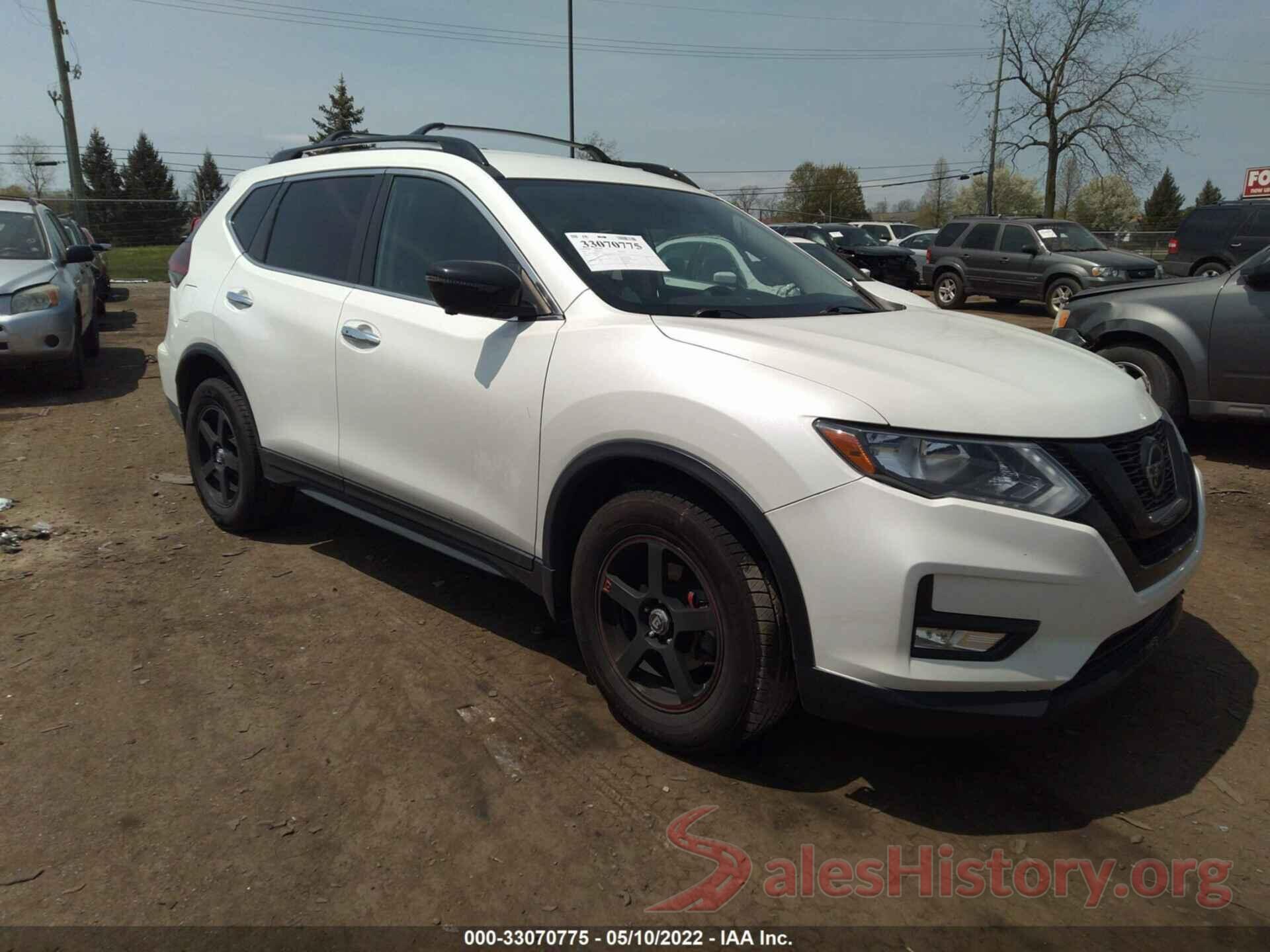 5N1AT2MV5JC732620 2018 NISSAN ROGUE