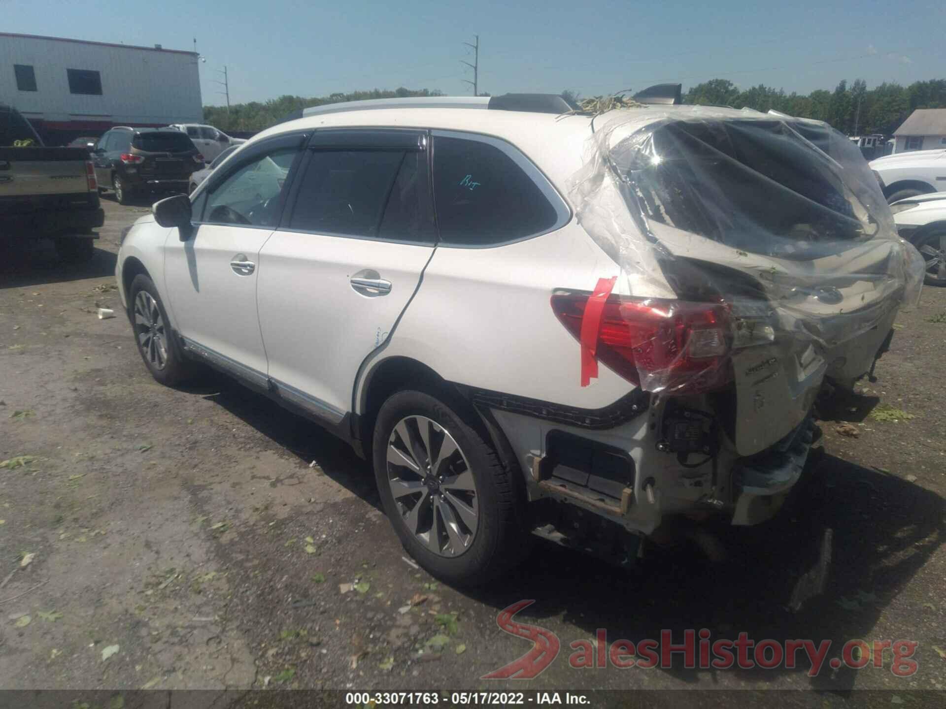 4S4BSATC4J3276949 2018 SUBARU OUTBACK