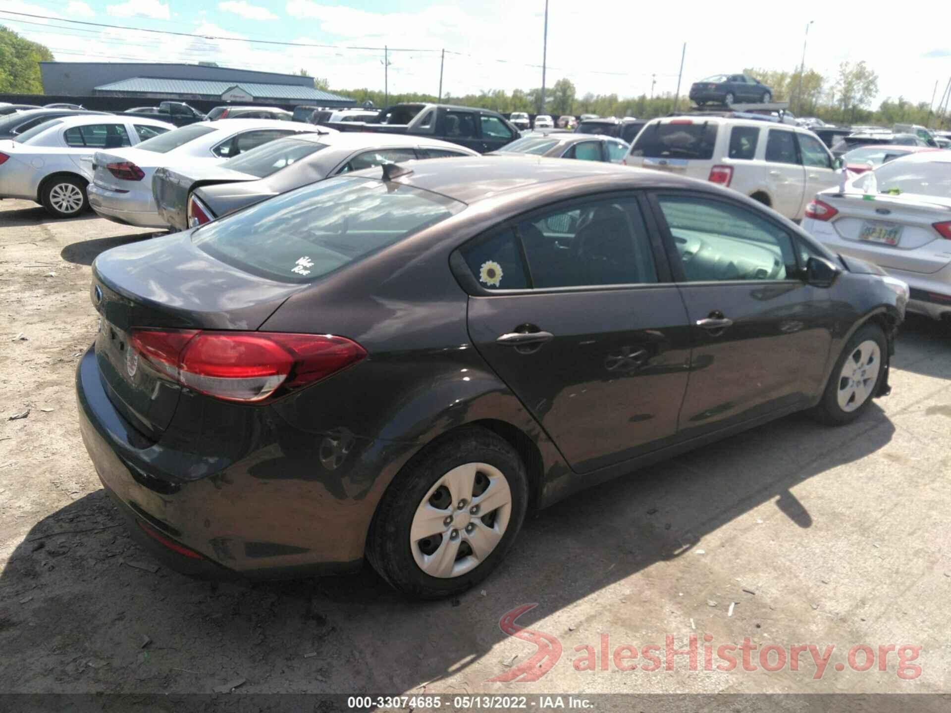 3KPFK4A74HE058185 2017 KIA FORTE