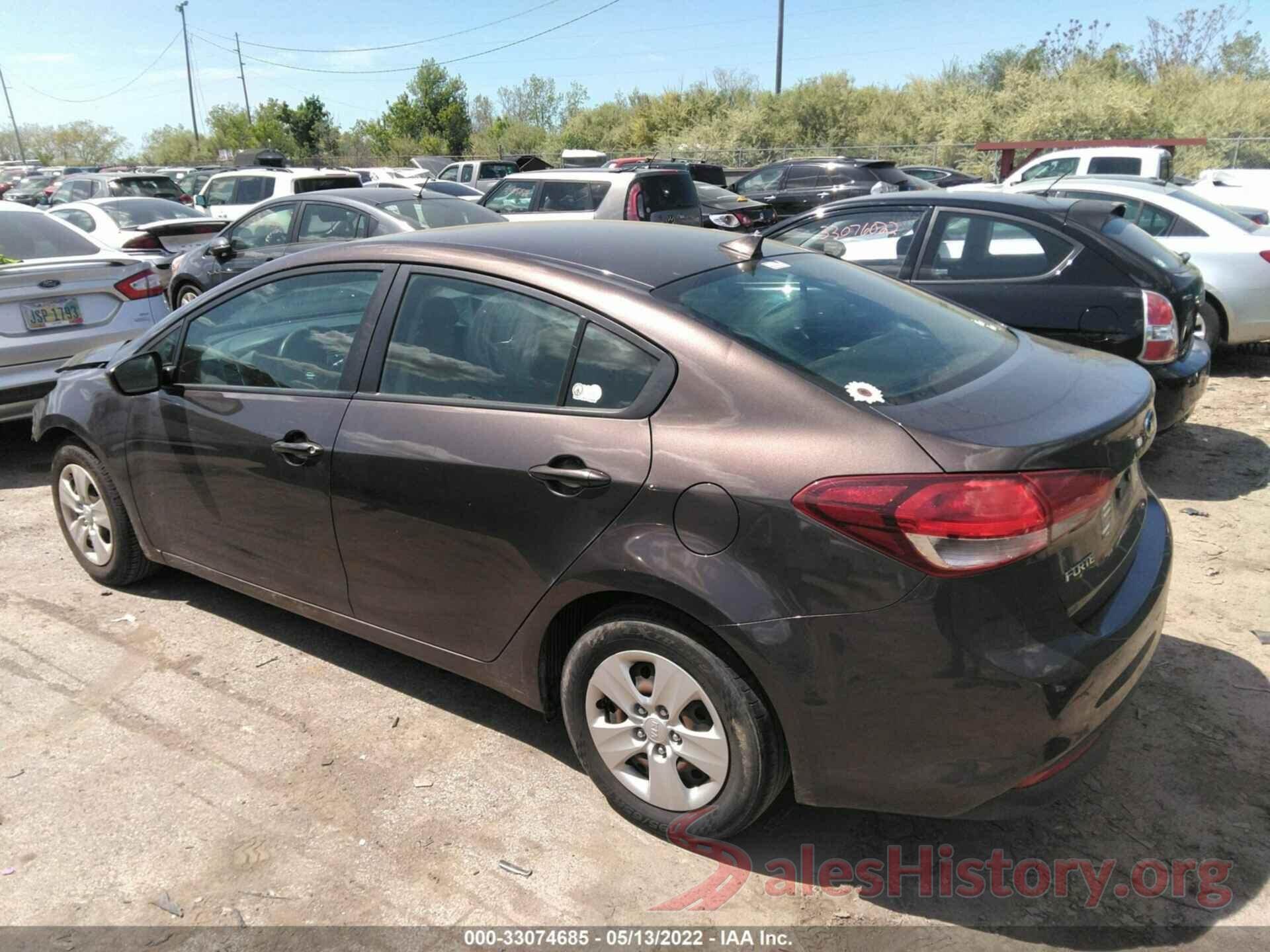 3KPFK4A74HE058185 2017 KIA FORTE