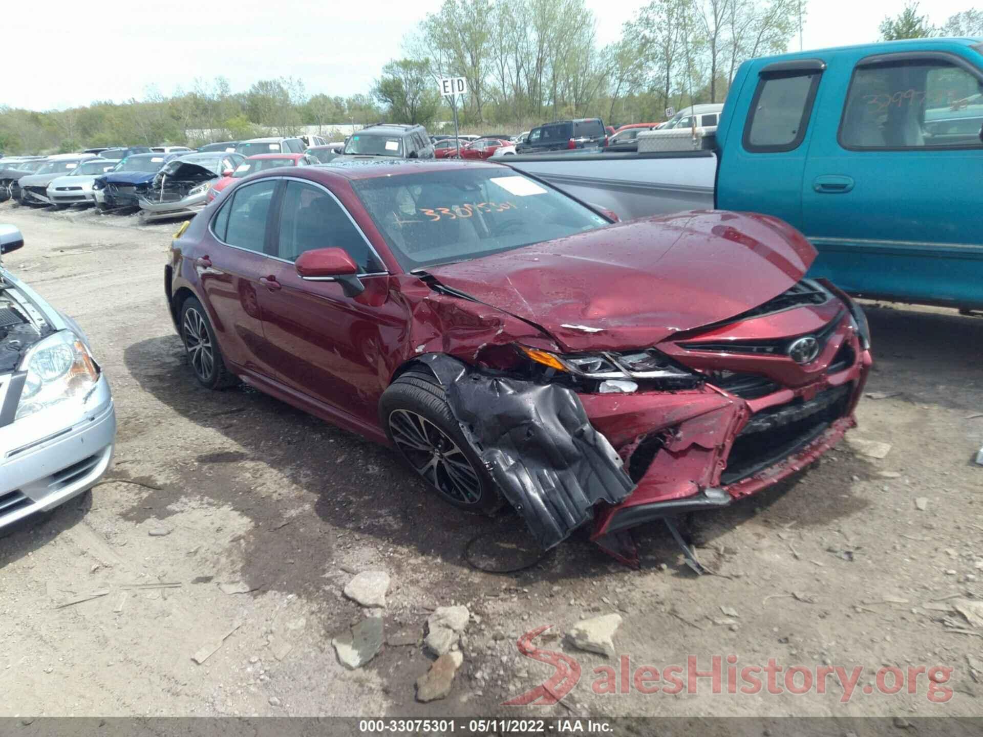 4T1B11HK9JU510709 2018 TOYOTA CAMRY