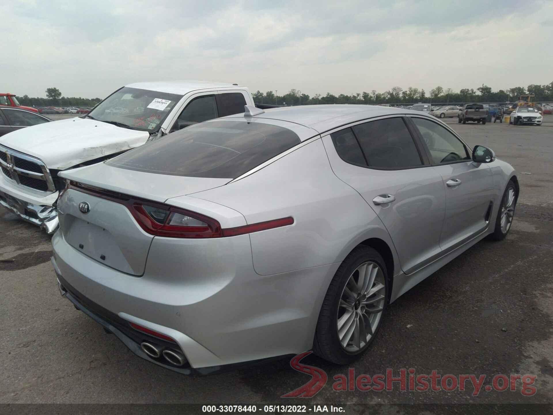 KNAE15LA2J6011081 2018 KIA STINGER