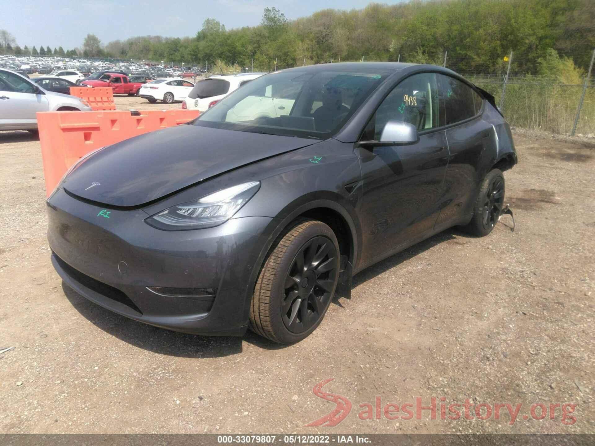 7SAYGDEE3NF318068 2022 TESLA MODEL Y