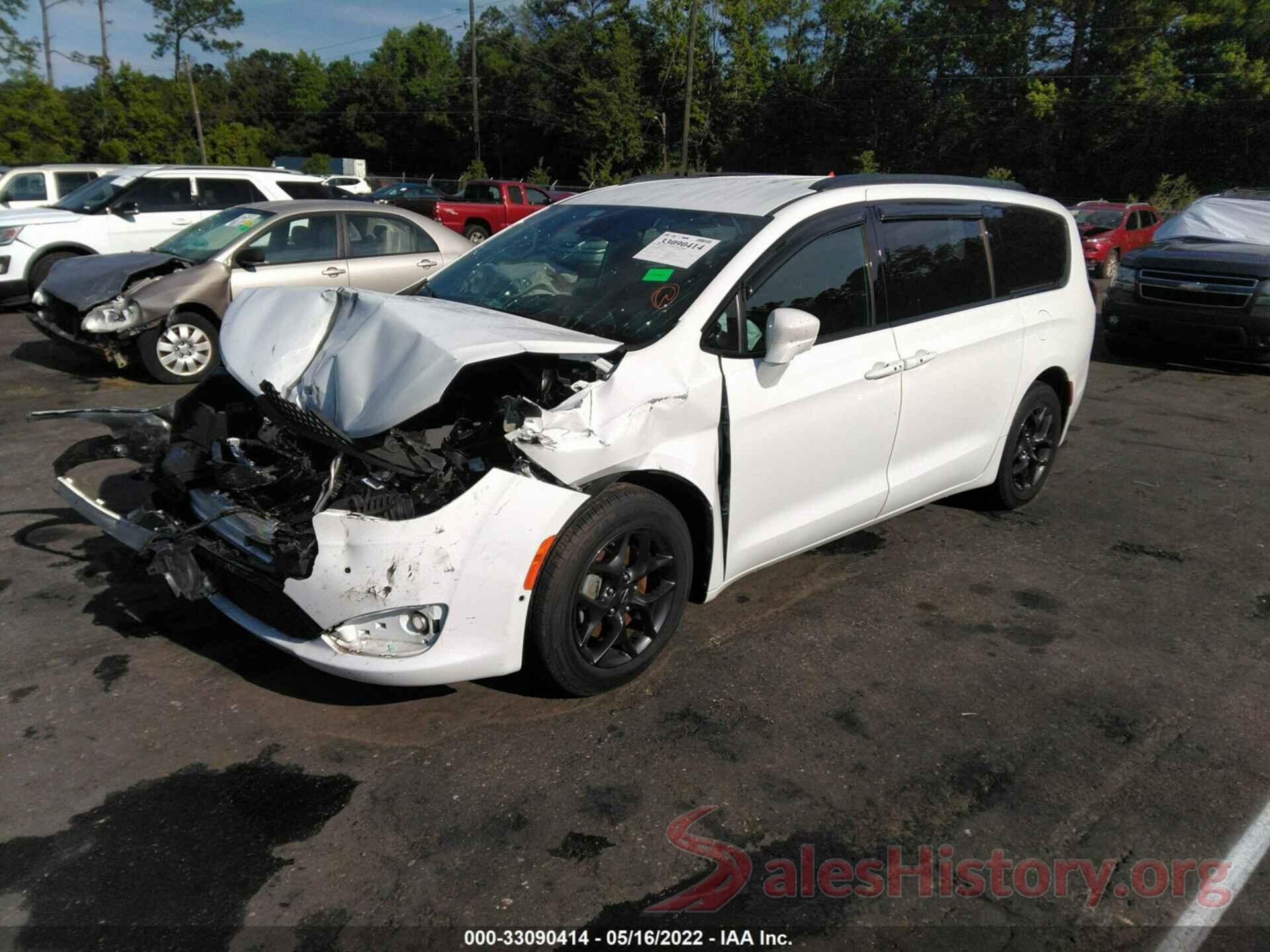 2C4RC1EG2KR577275 2019 CHRYSLER PACIFICA