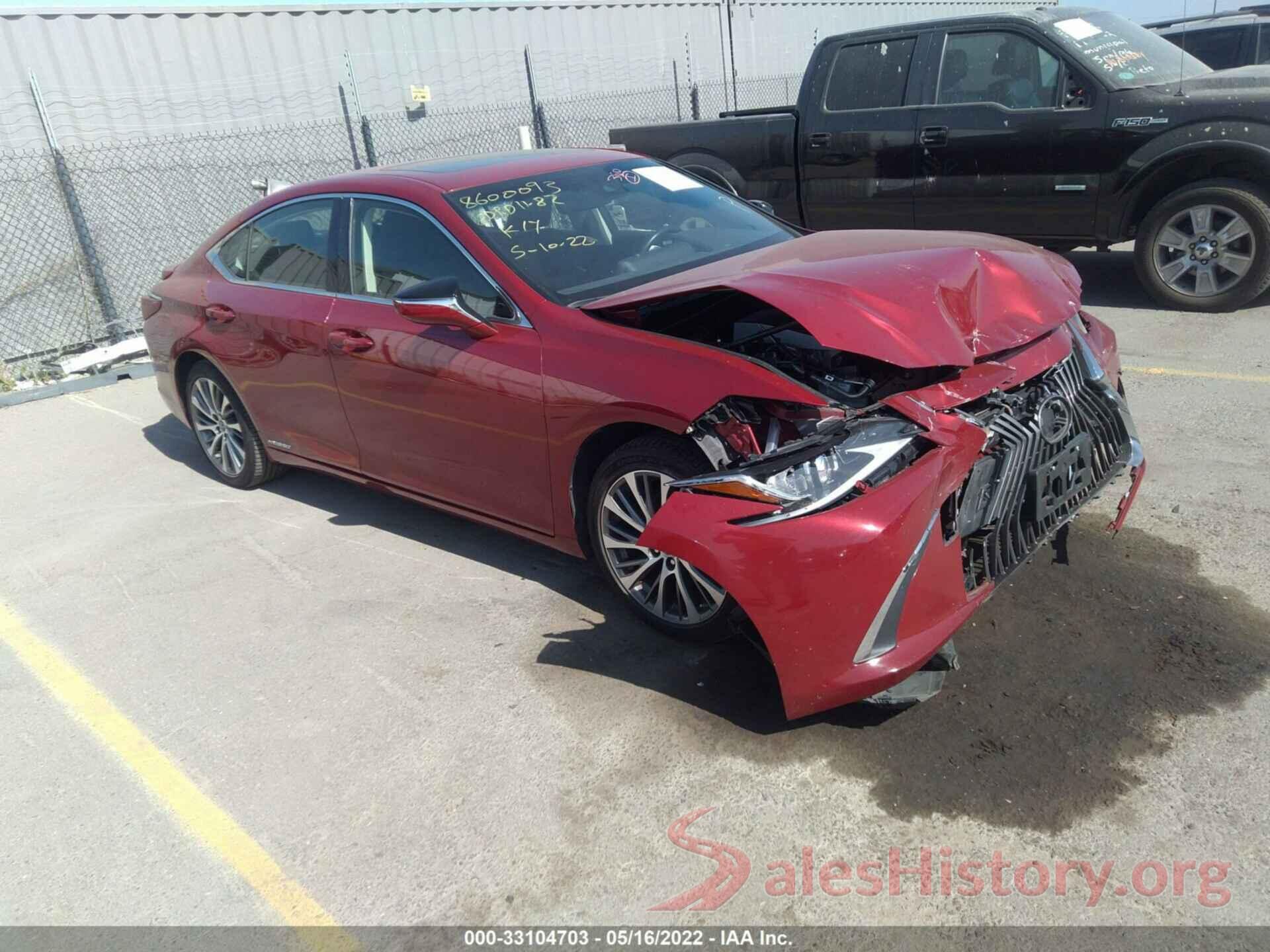 JTHB21B10K2002626 2019 LEXUS ES