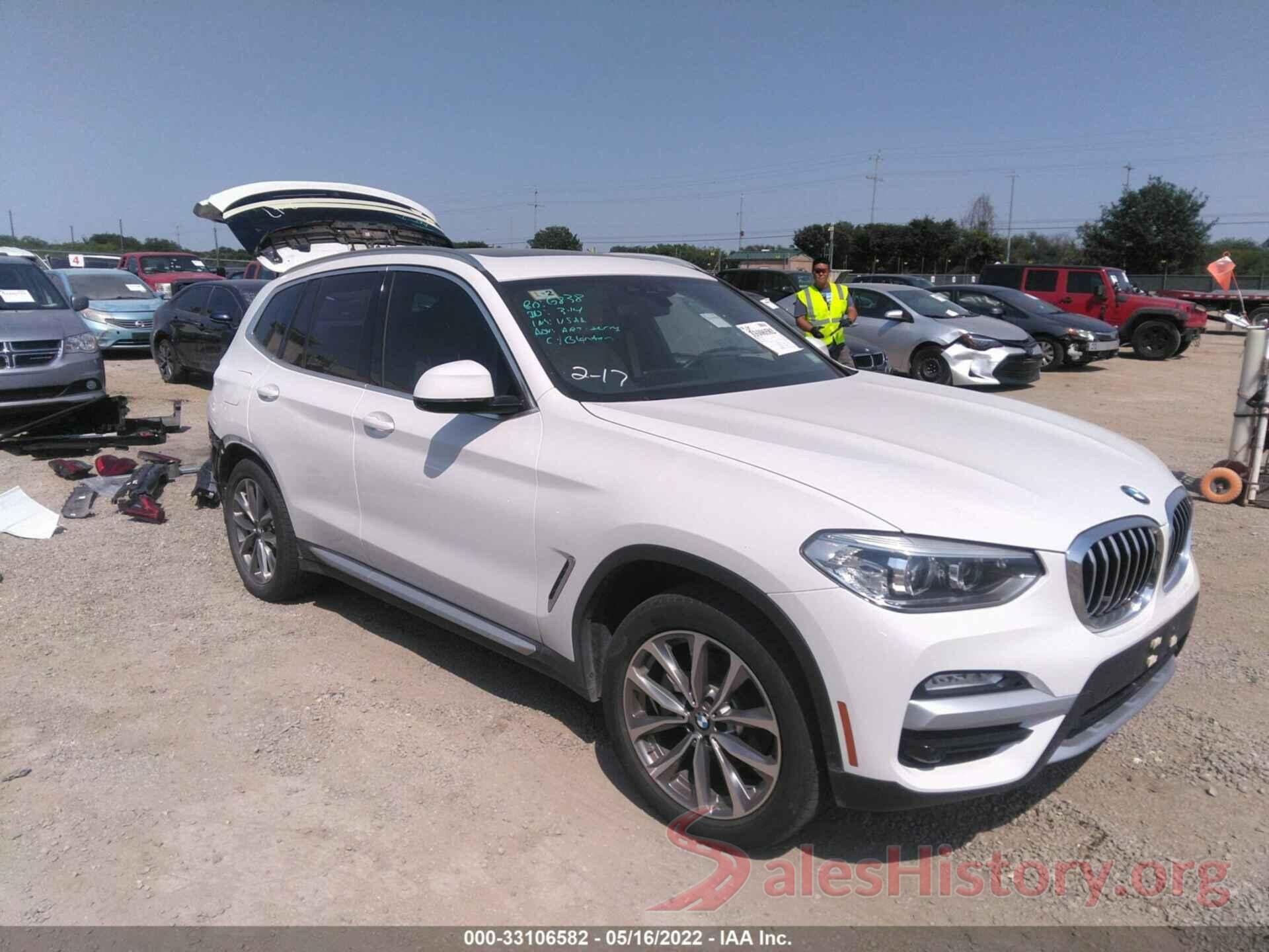 5UXTR9C58KLE12720 2019 BMW X3