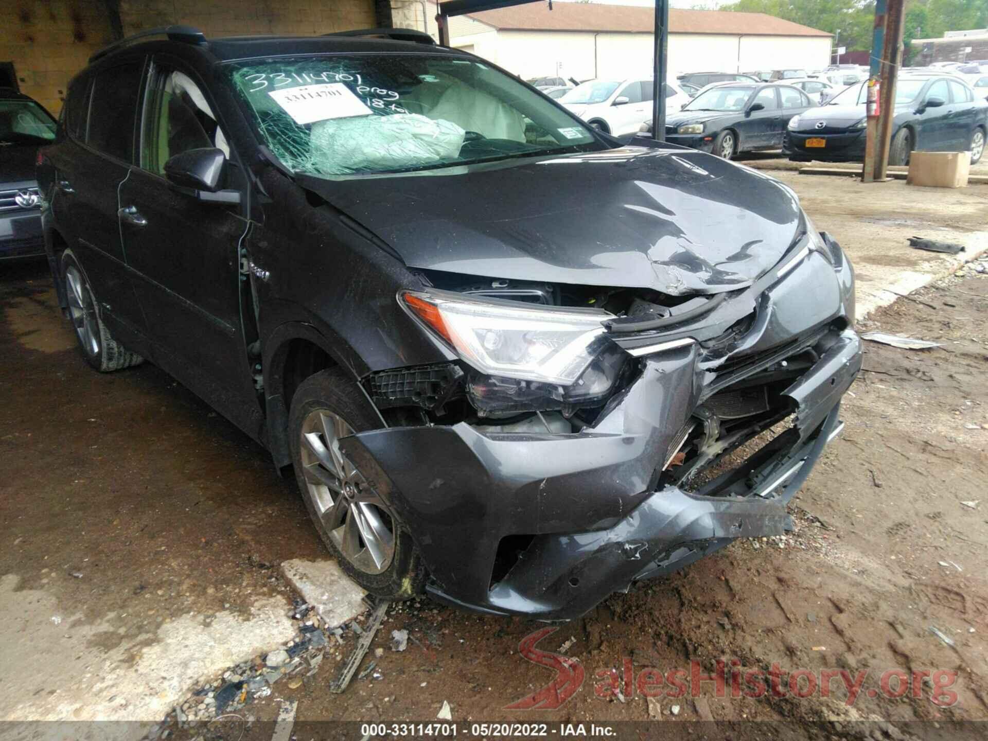 JTMDJREV2JD224128 2018 TOYOTA RAV4