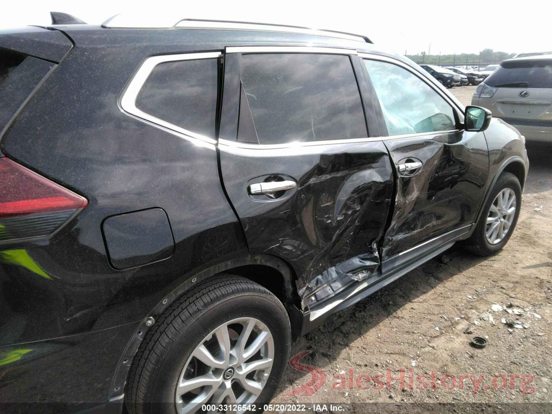 KNMAT2MV0JP560395 2018 NISSAN ROGUE