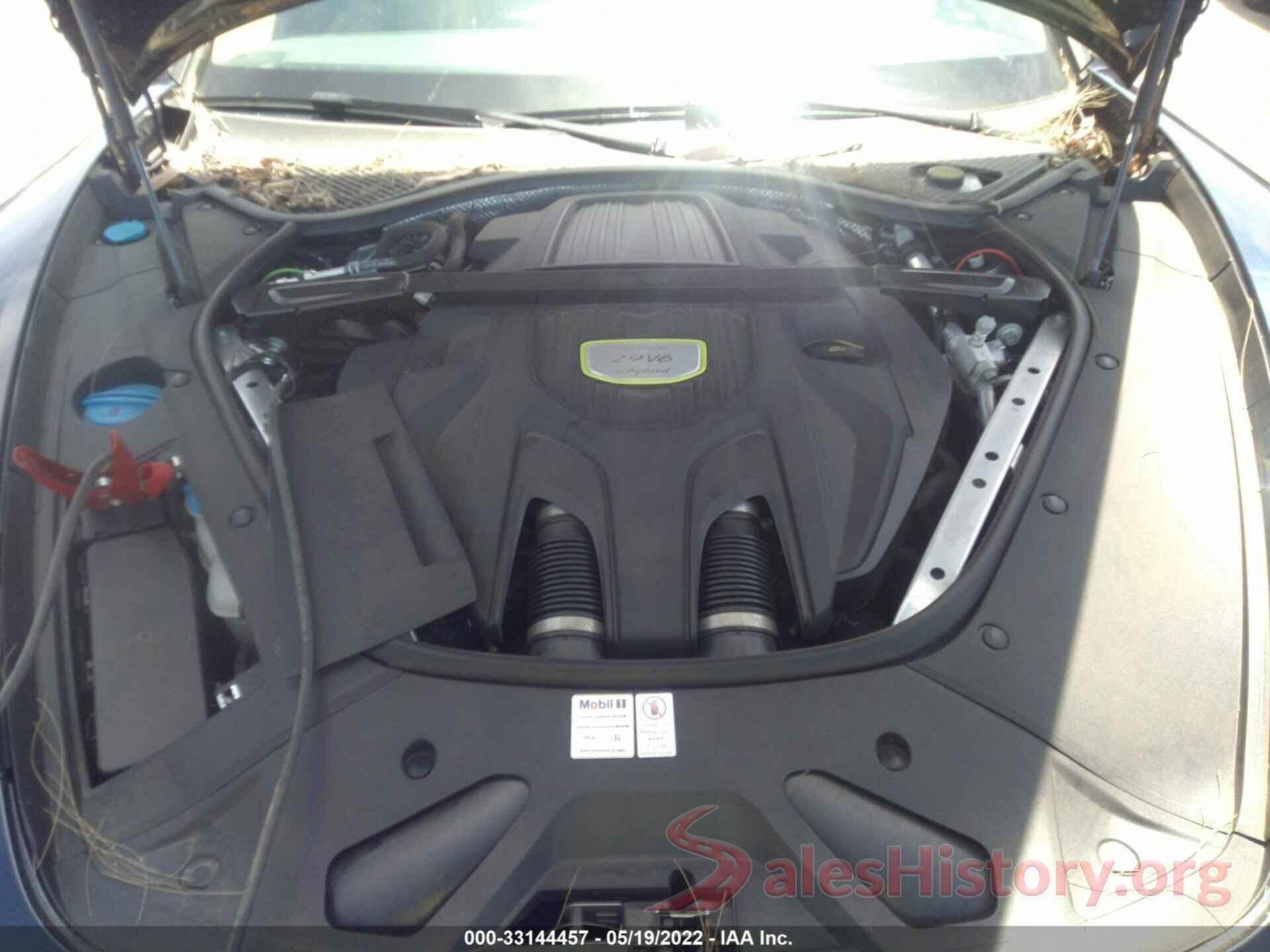 WP0AE2A73JL130786 2018 PORSCHE PANAMERA