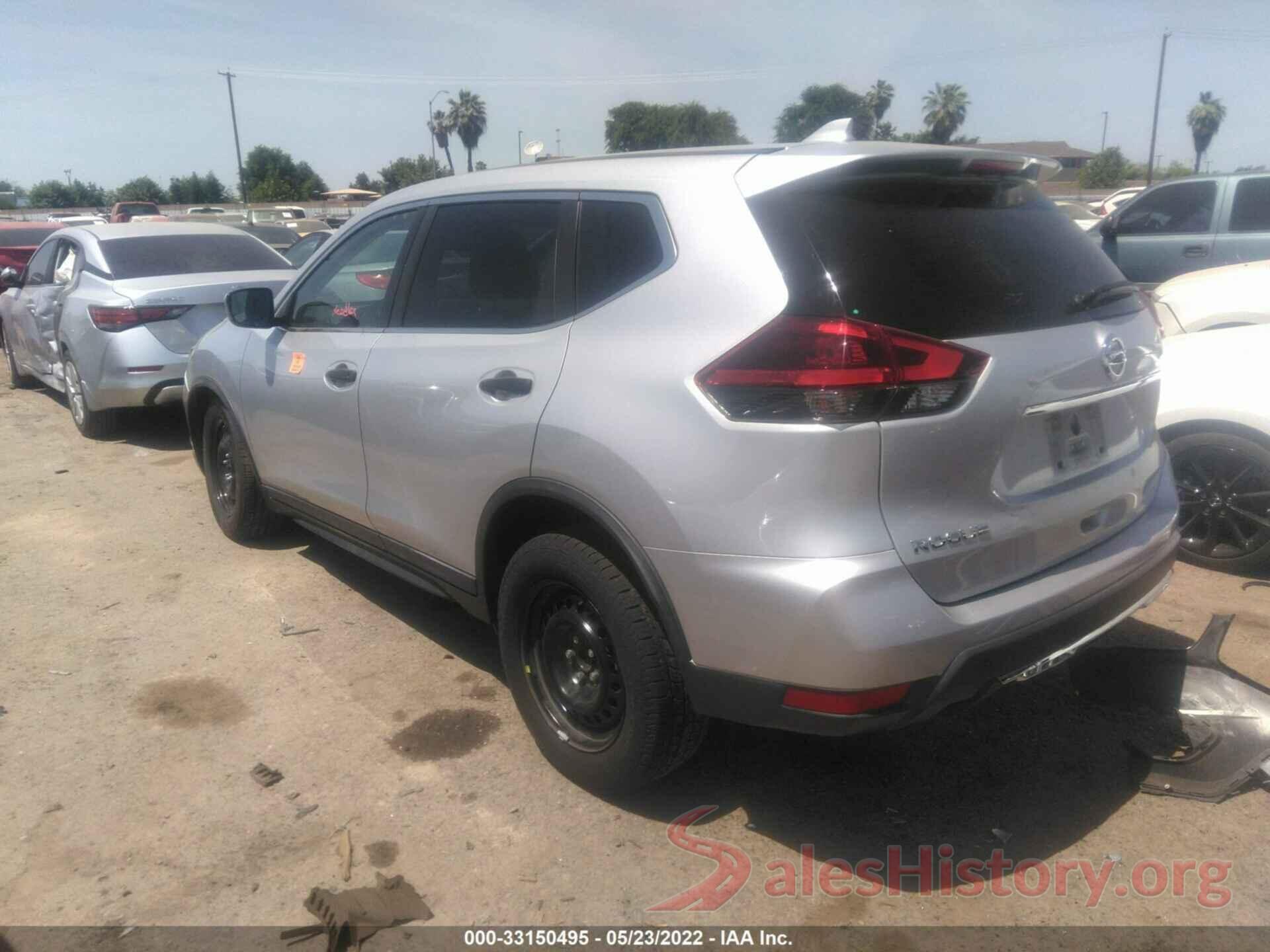 KNMAT2MT8JP588833 2018 NISSAN ROGUE