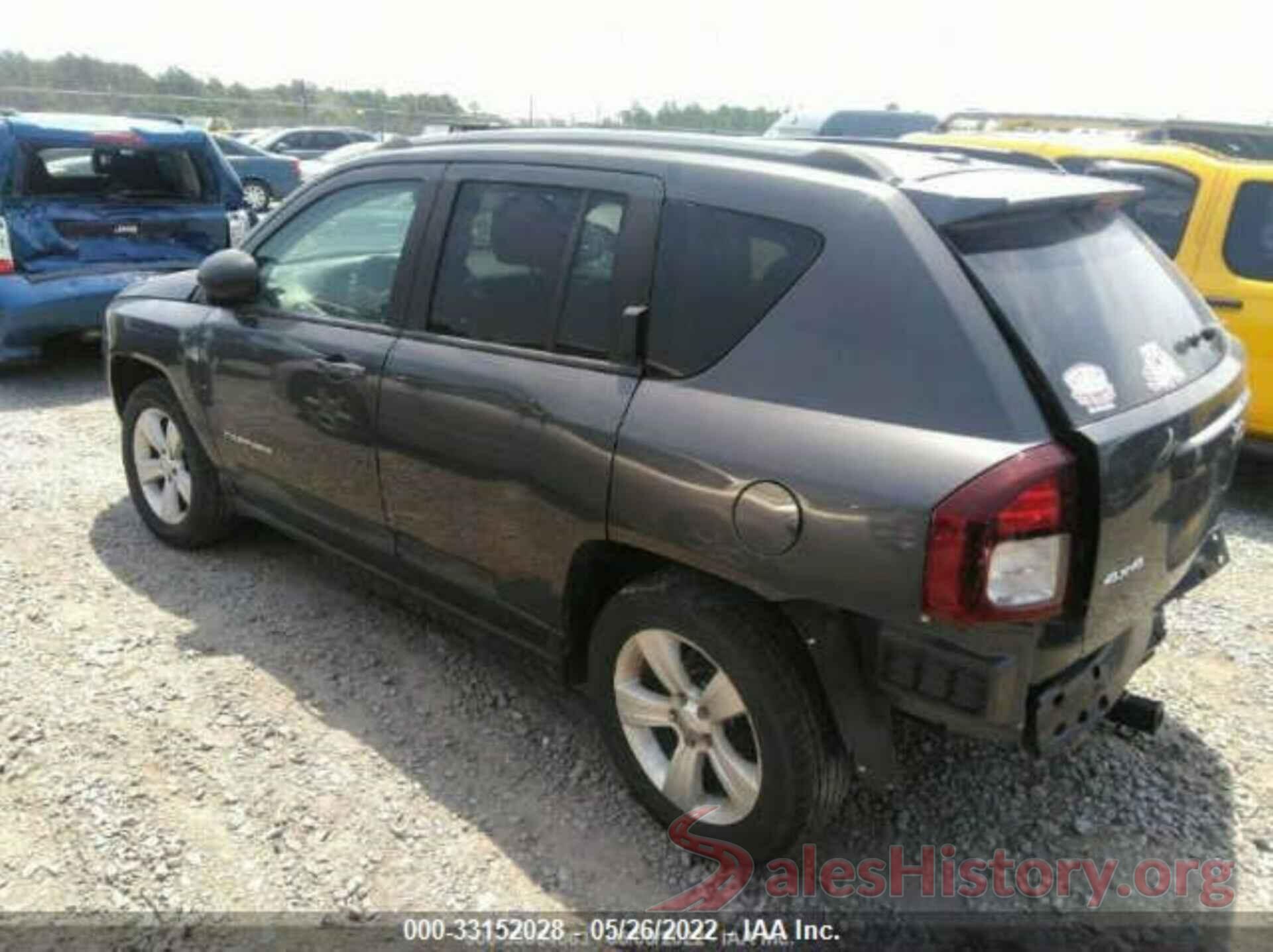 1C4NJDBB9GD780415 2016 JEEP COMPASS