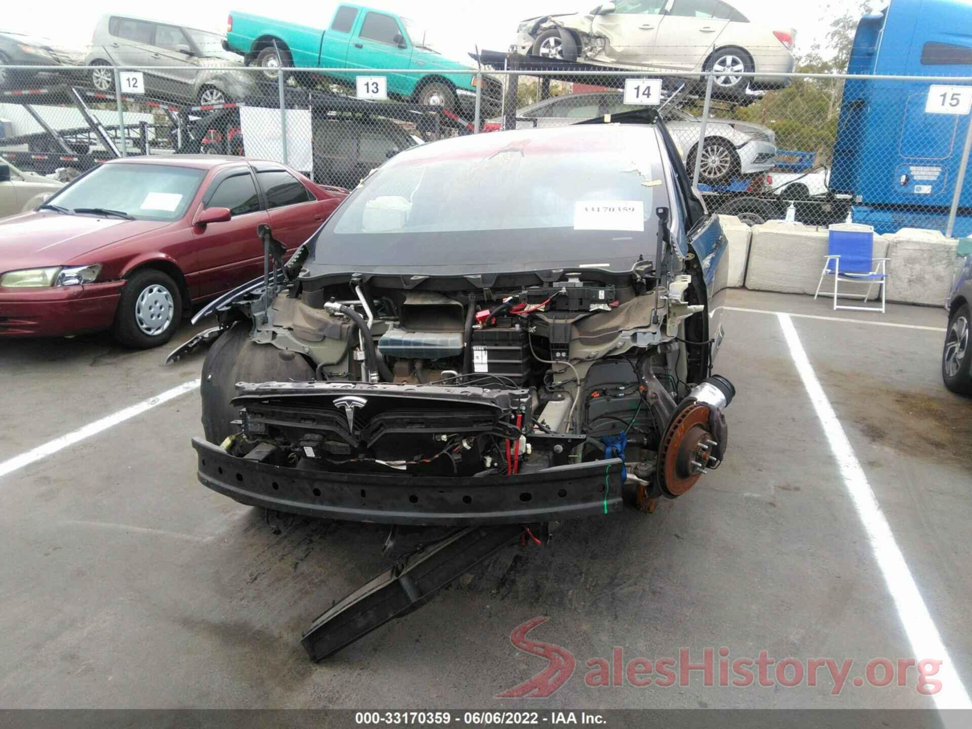 5YJXCDE24HF067446 2017 TESLA MODEL X