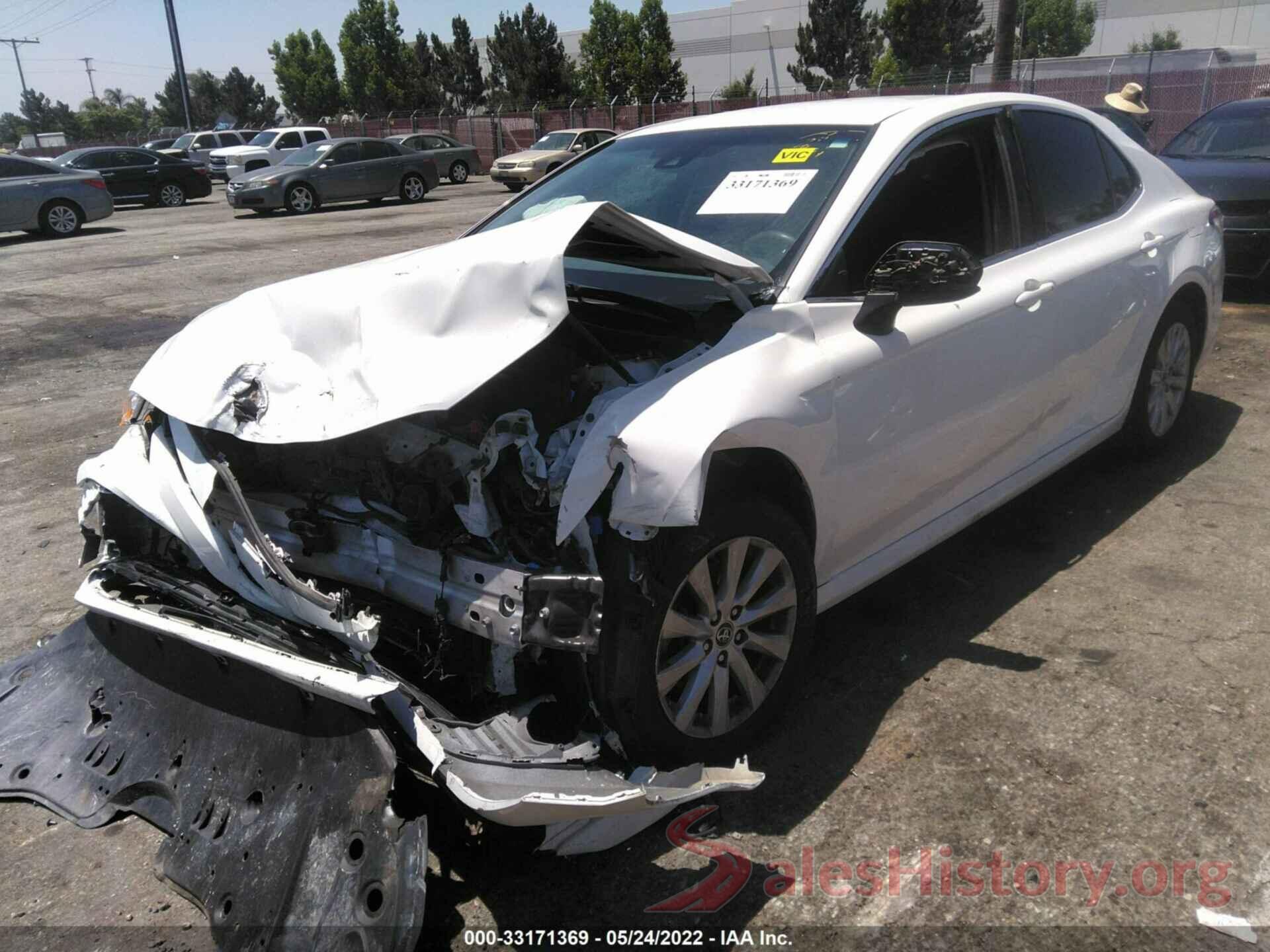 JTNB11HK5J3043844 2018 TOYOTA CAMRY