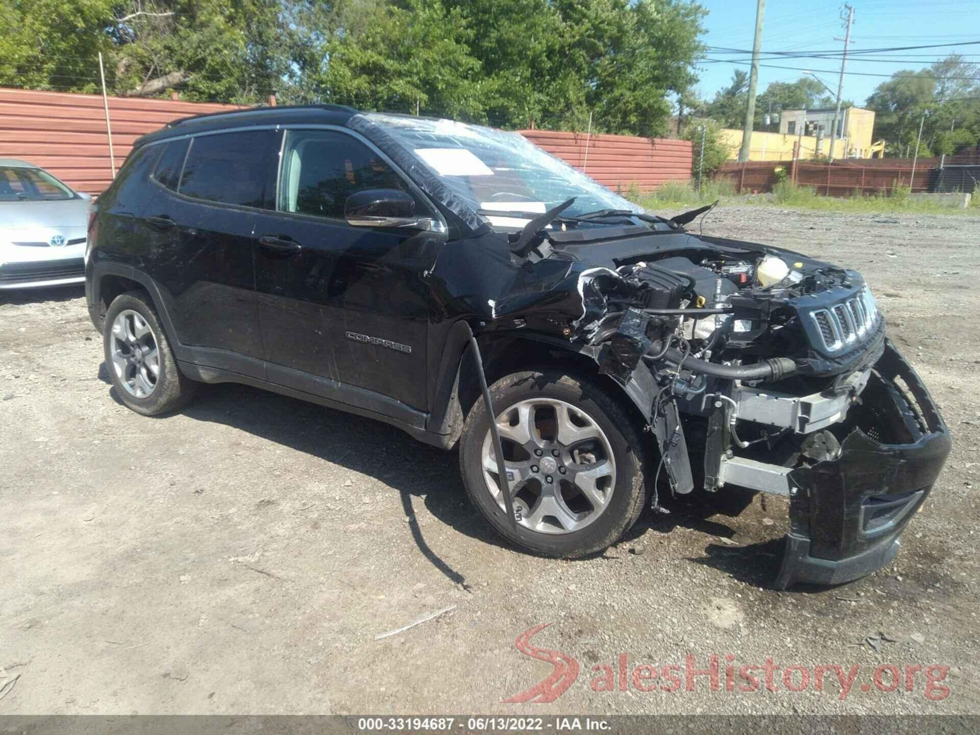 3C4NJDCB7JT499746 2018 JEEP COMPASS