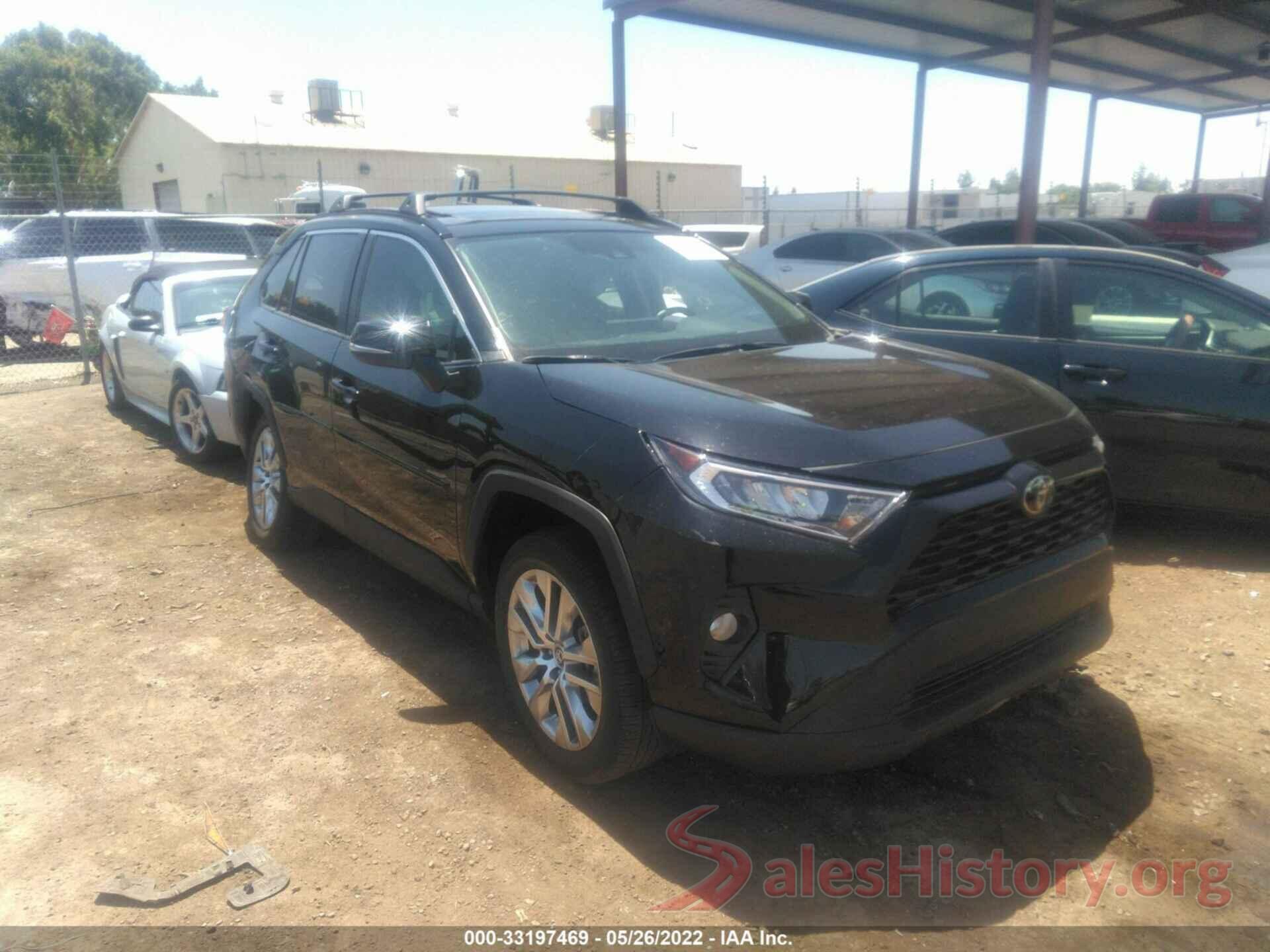 2T3C1RFV3LC073883 2020 TOYOTA RAV4