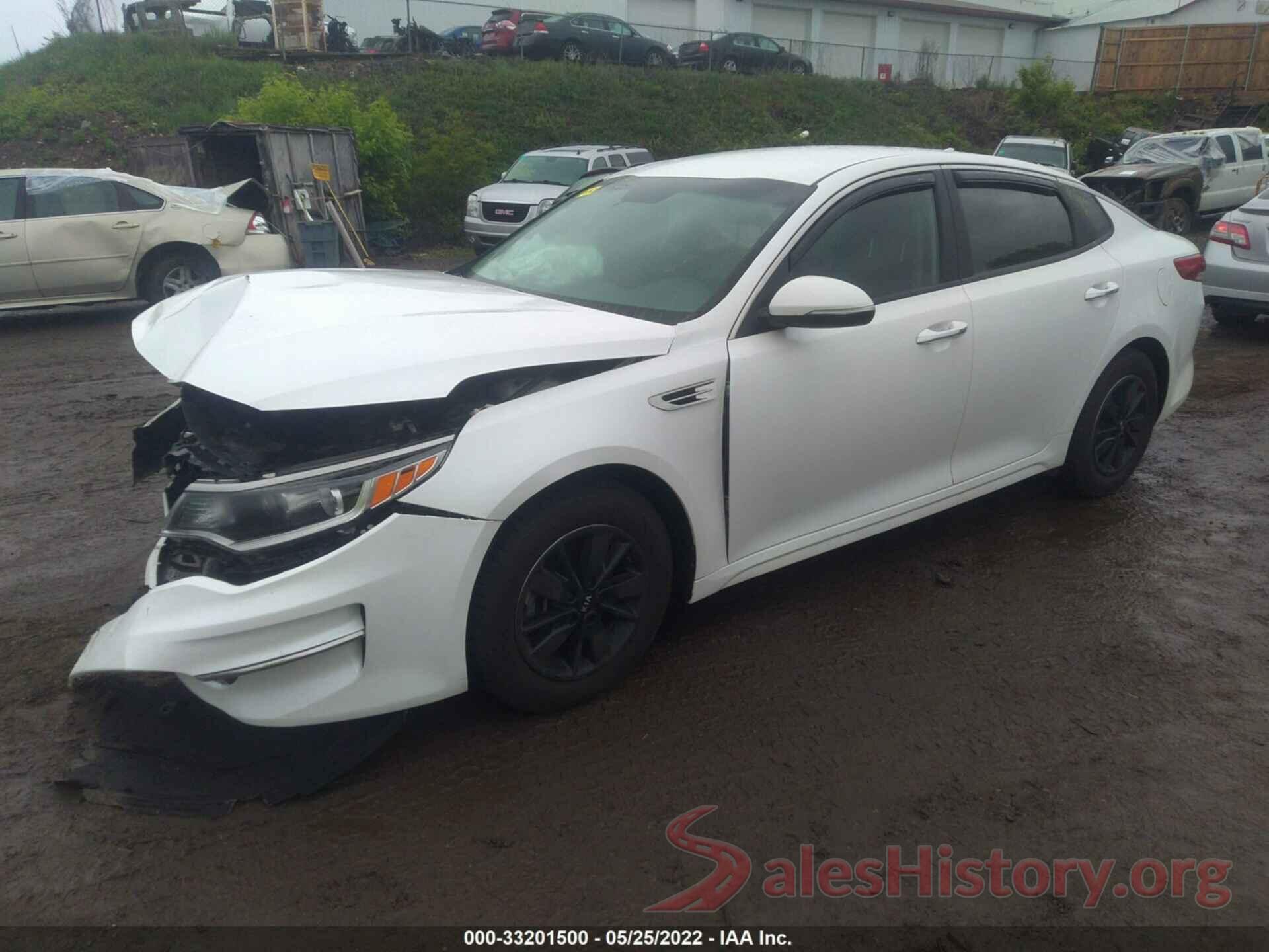 KNAGT4L36J5213510 2018 KIA OPTIMA