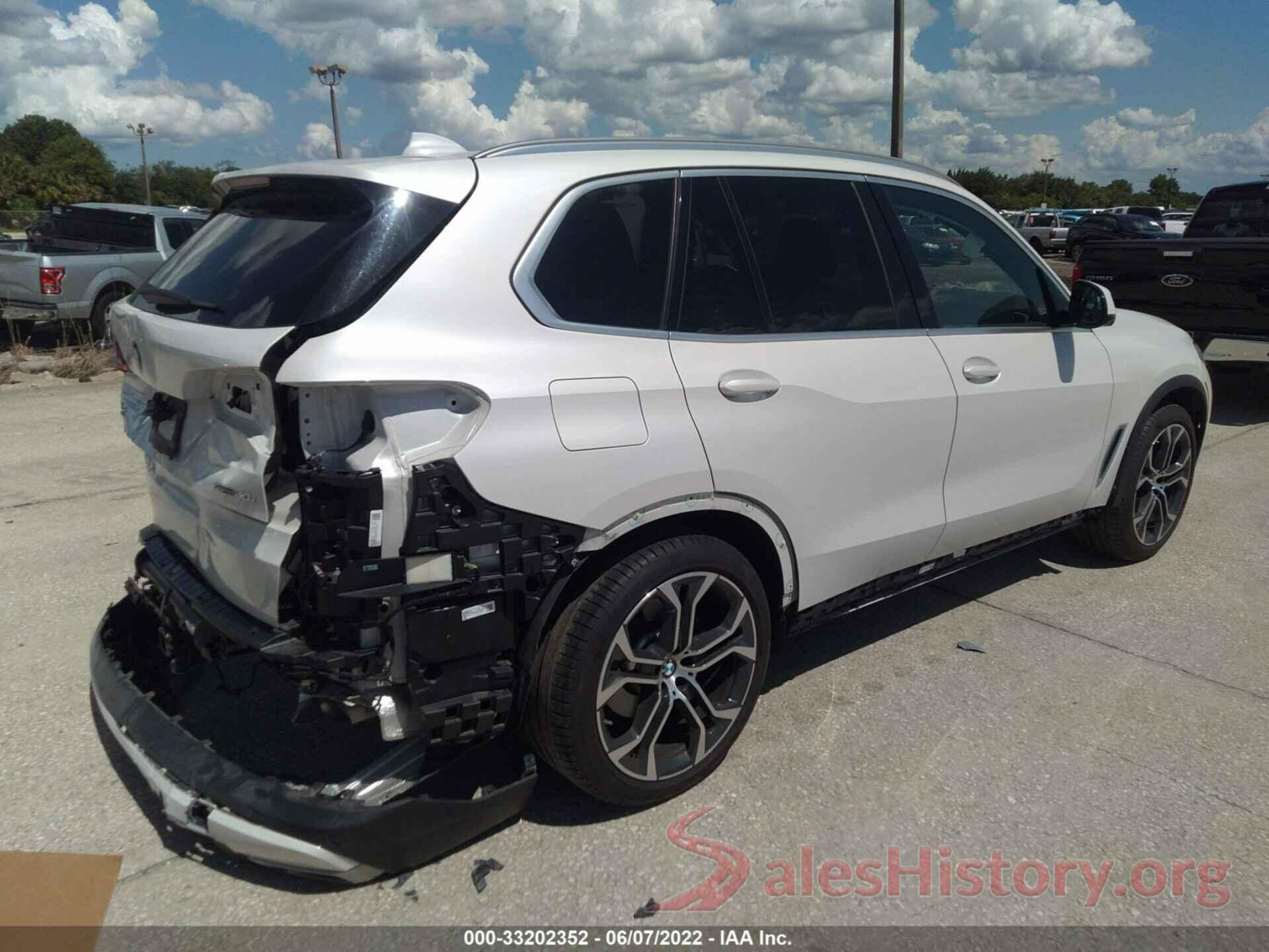 5UXCR4C04M9F56627 2021 BMW X5