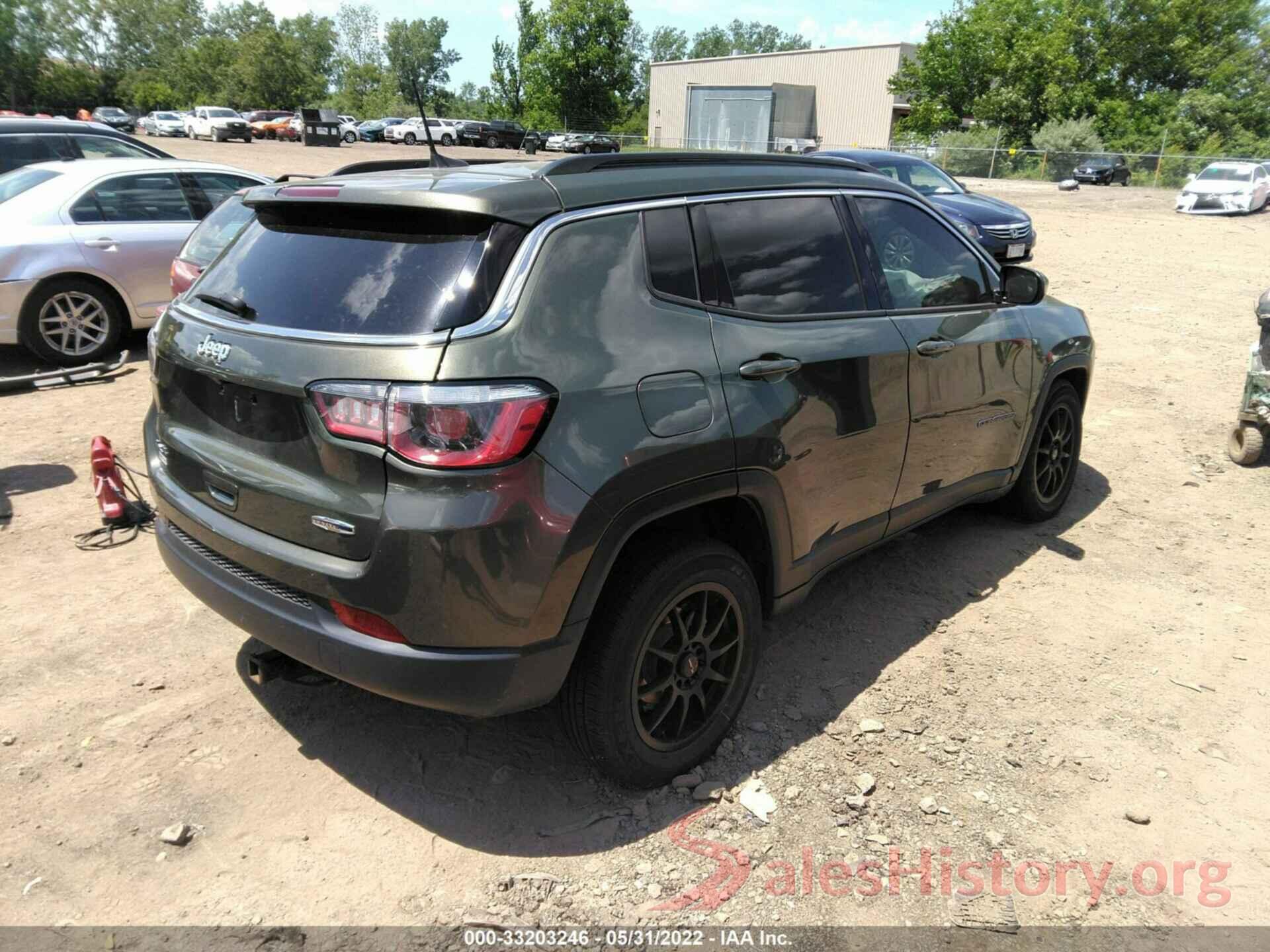 3C4NJDBB5JT168245 2018 JEEP COMPASS