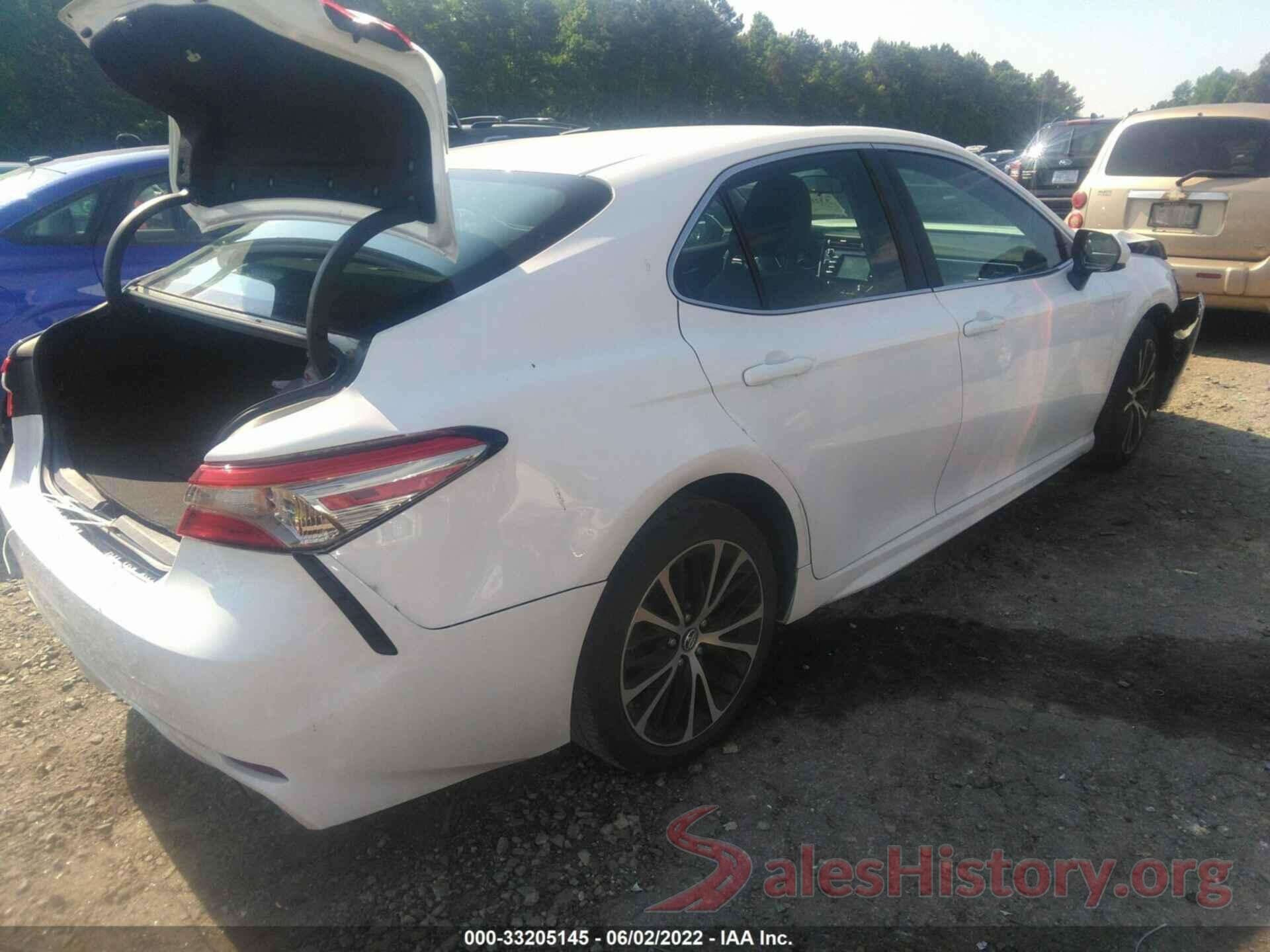 4T1B11HK6JU065068 2018 TOYOTA CAMRY