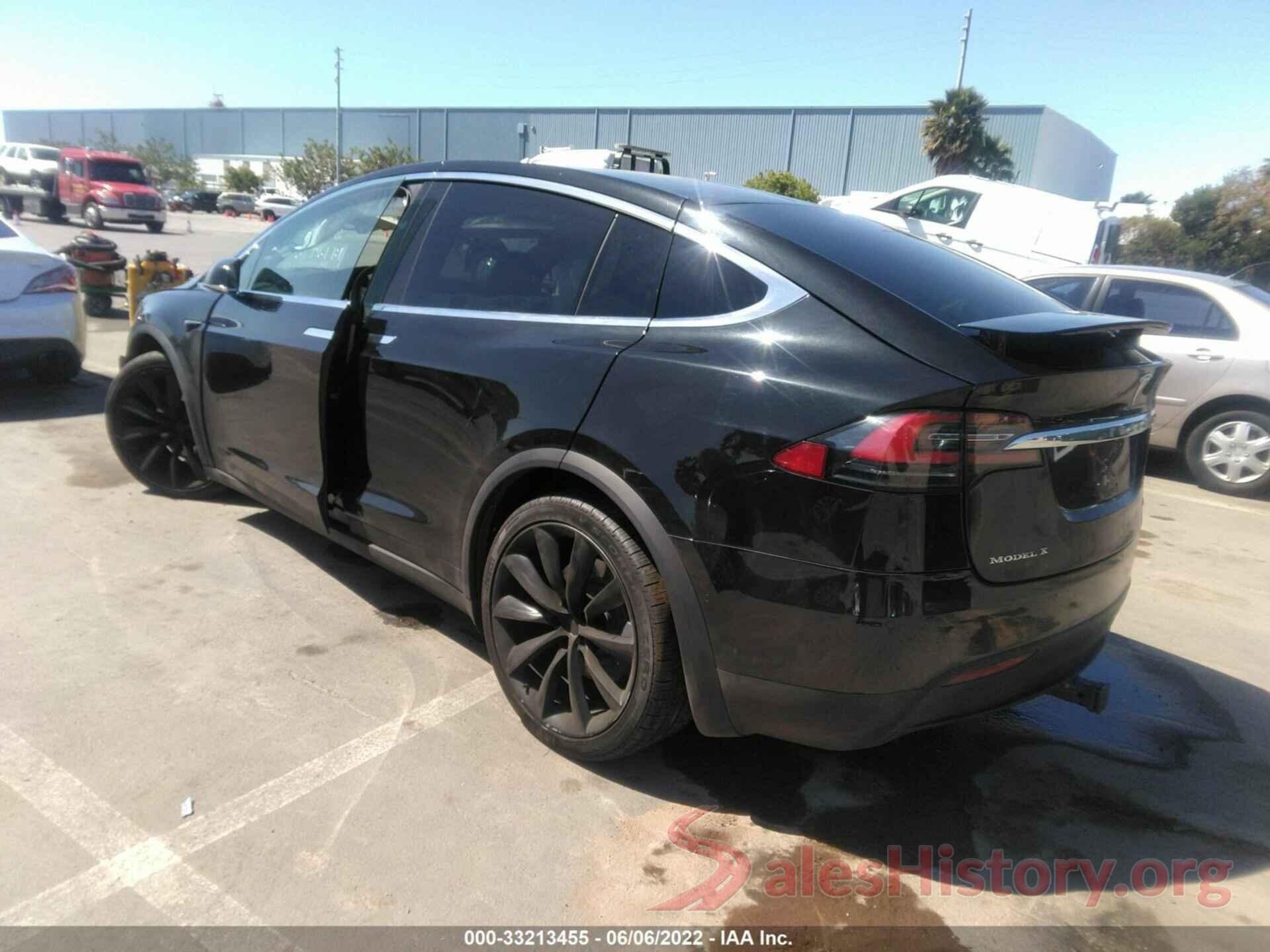 5YJXCBE21JF121909 2018 TESLA MODEL X