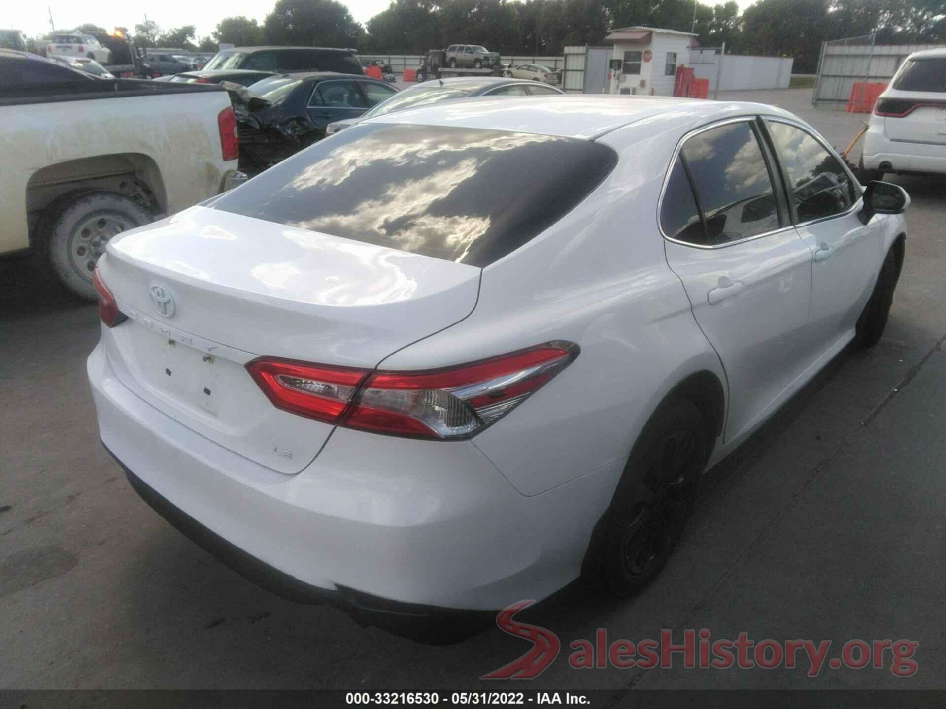 4T1B11HK0JU058150 2018 TOYOTA CAMRY