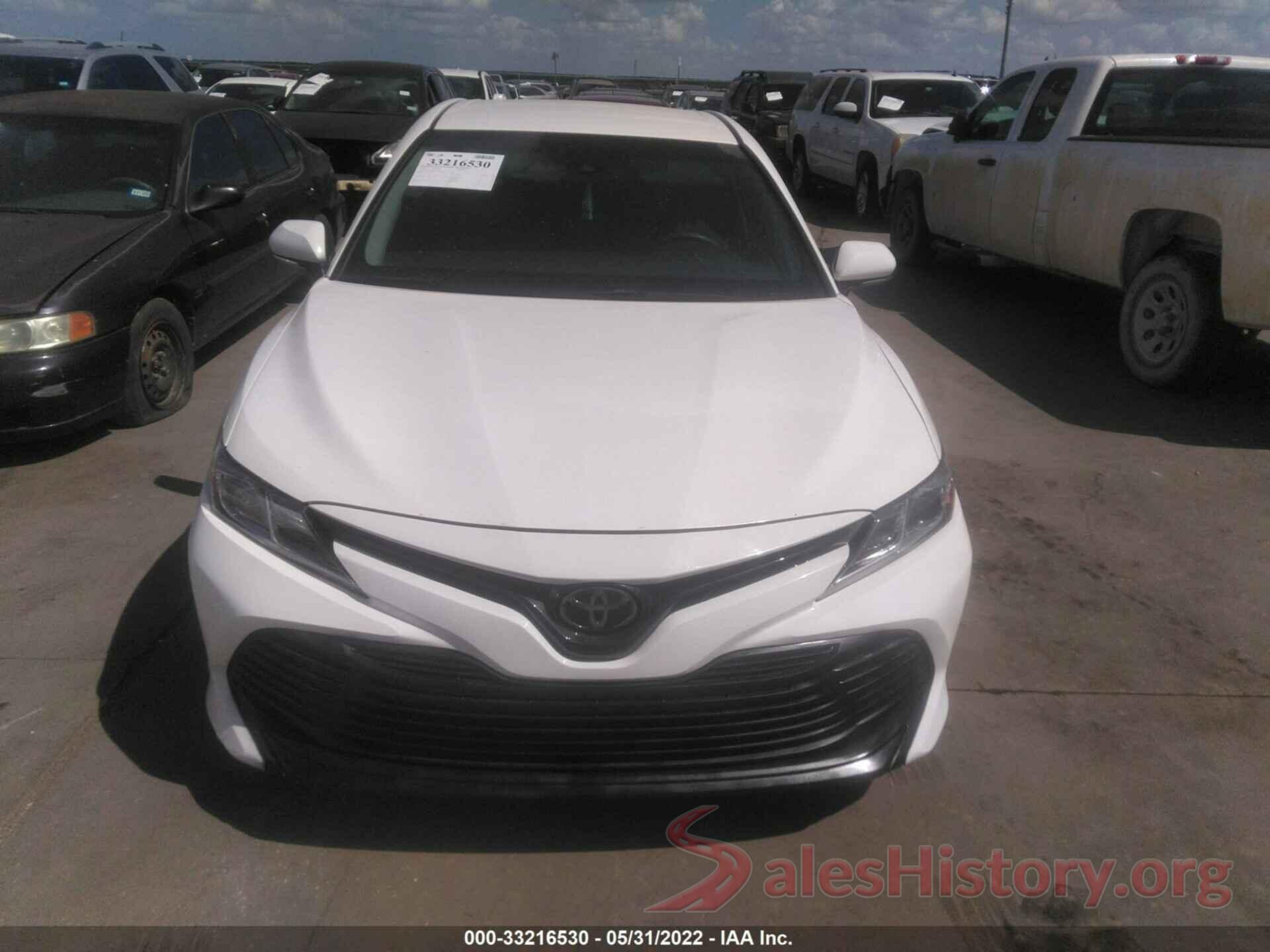 4T1B11HK0JU058150 2018 TOYOTA CAMRY