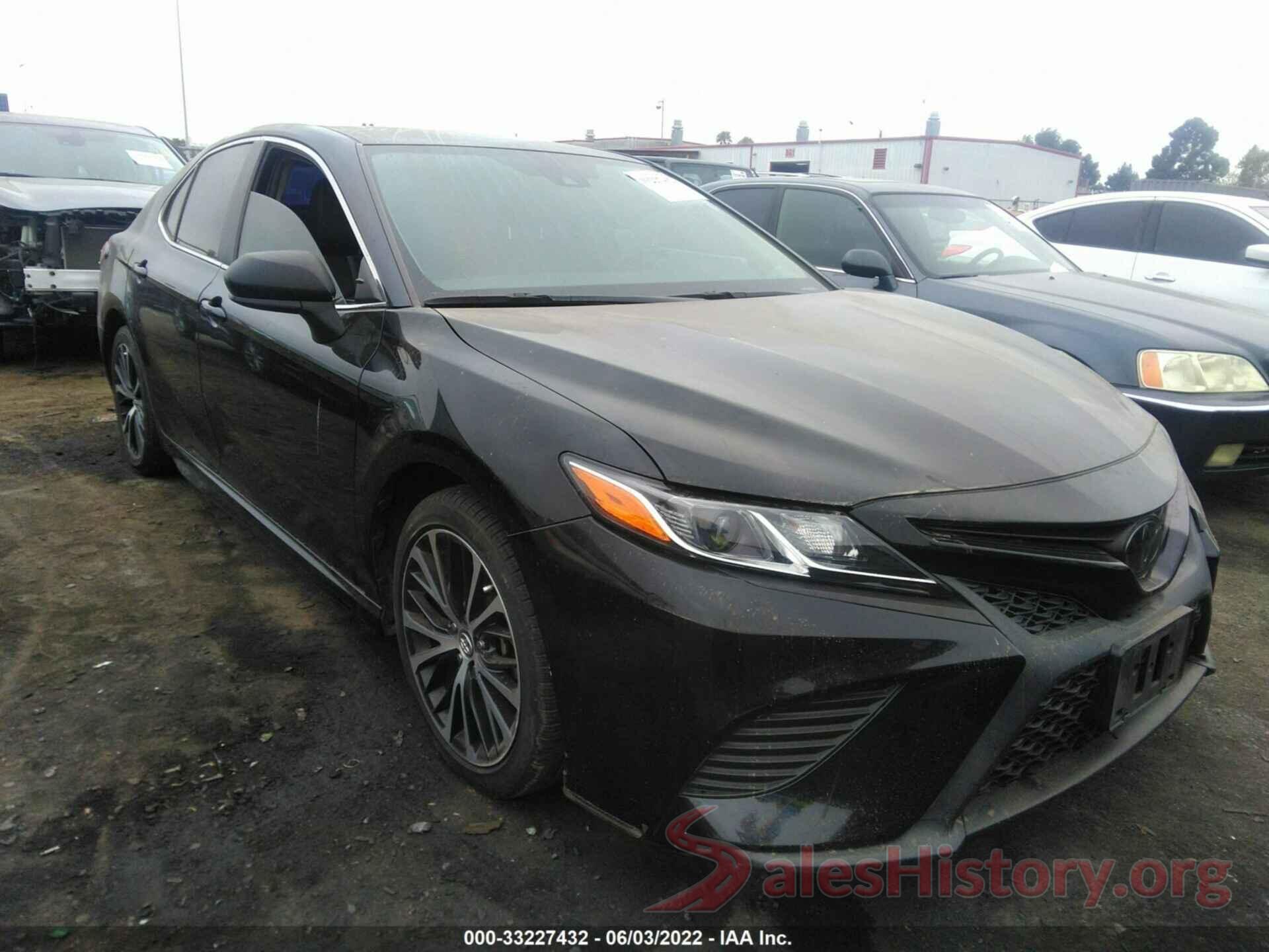 4T1B11HK1KU774377 2019 TOYOTA CAMRY