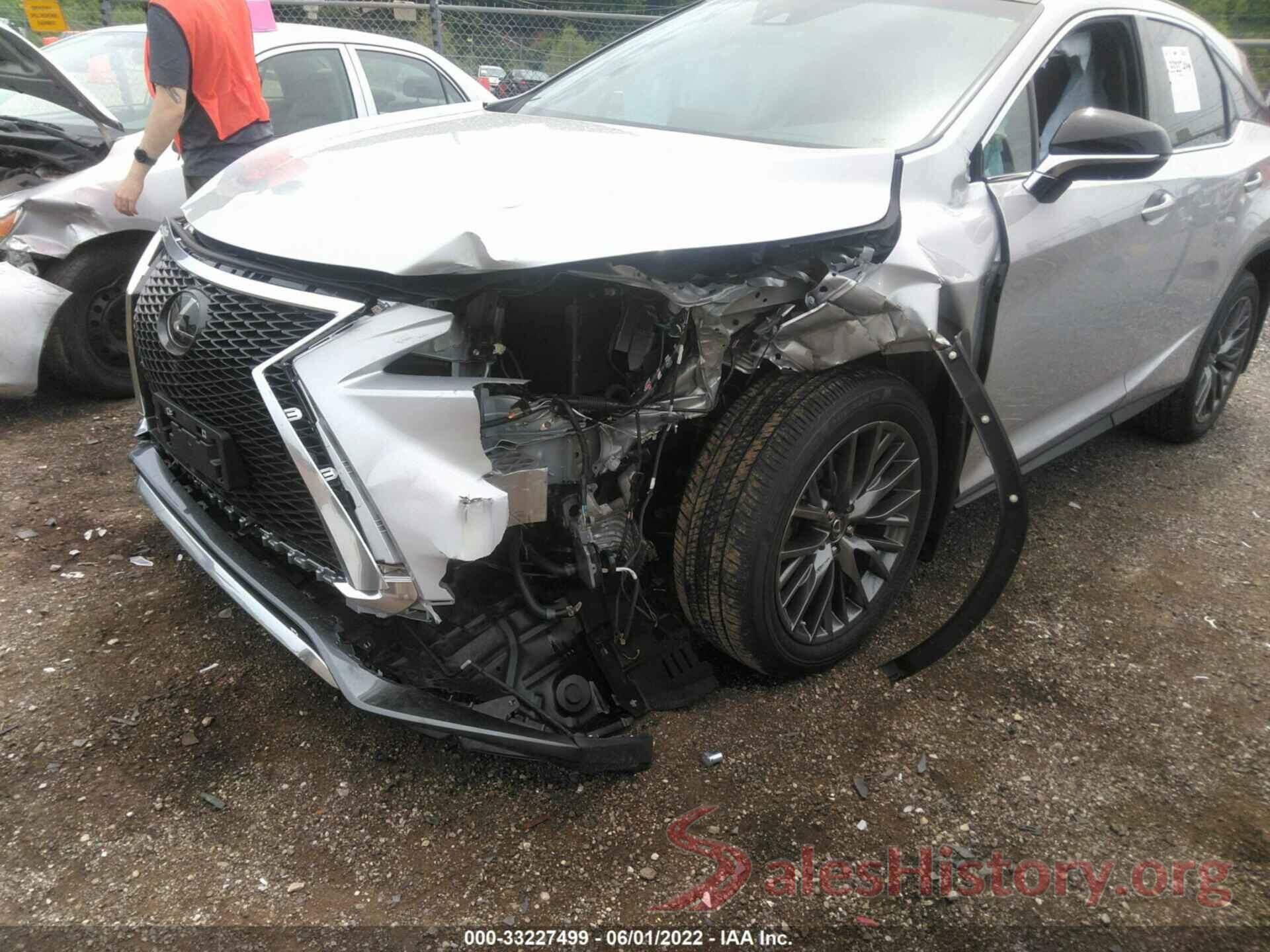 2T2BZMCA1KC178658 2019 LEXUS RX